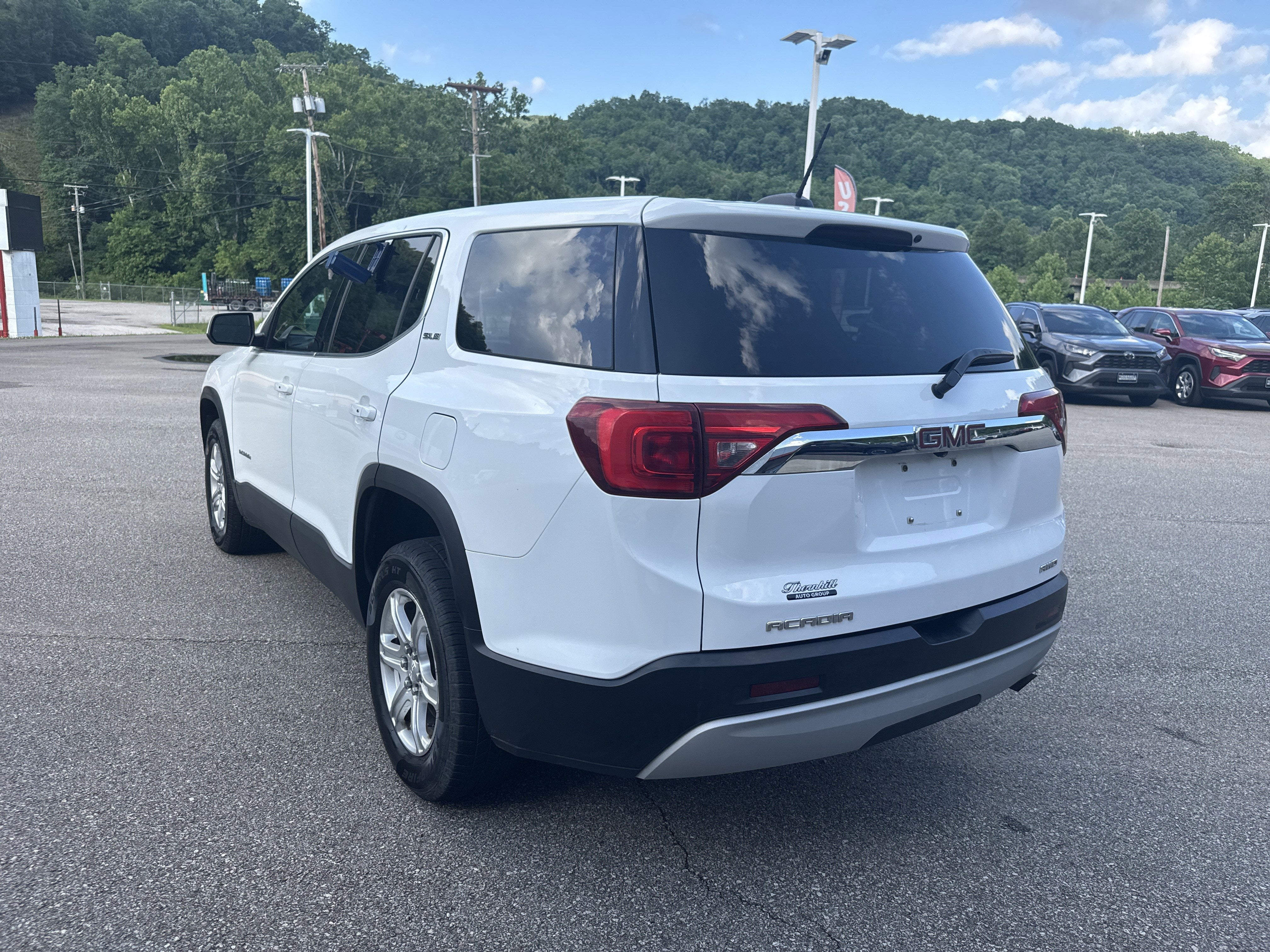2019 GMC Acadia SLE
