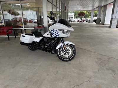 2024 HARLEY DAVIDSON ROAD GLIDE Base