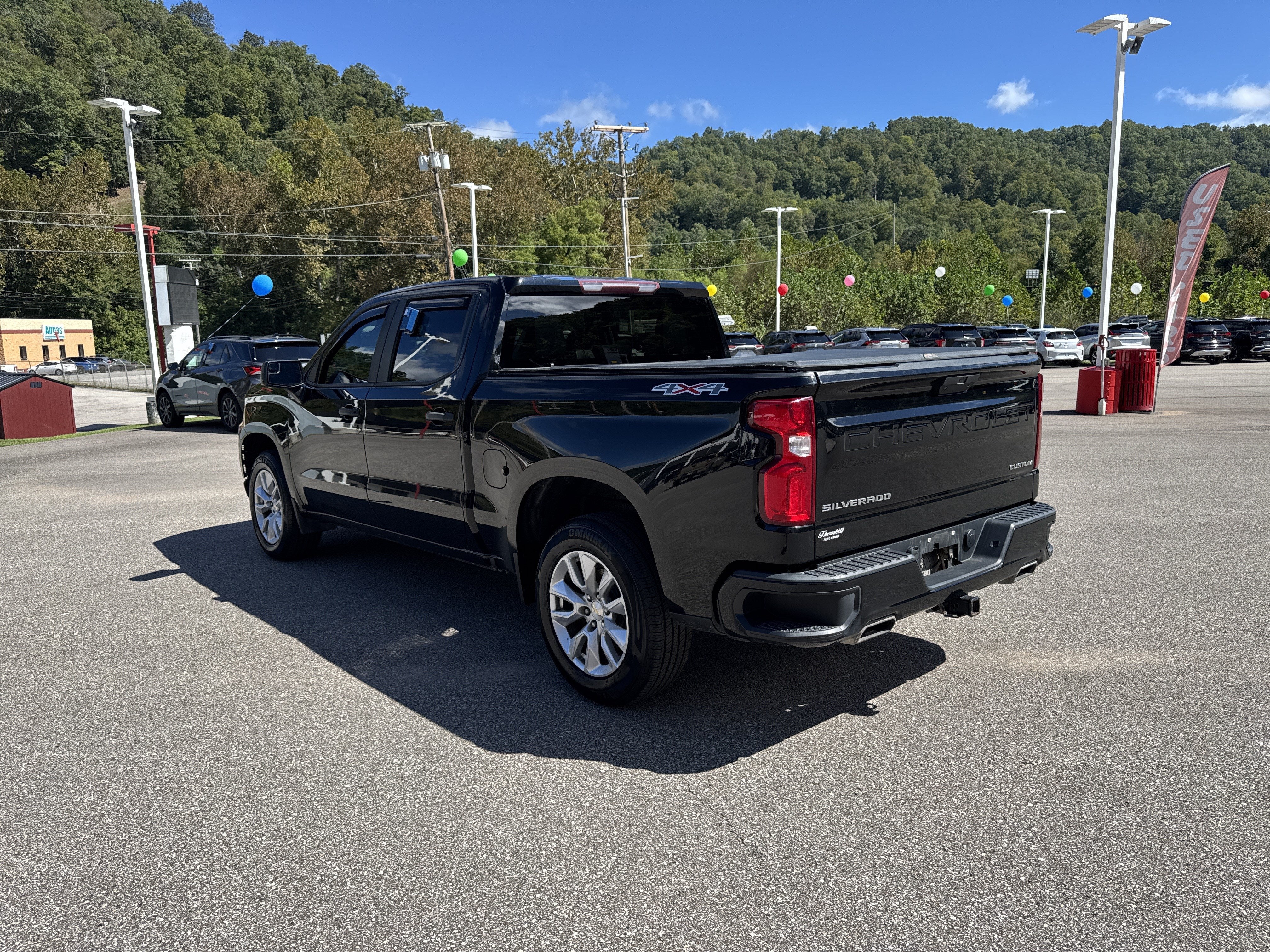 2020 Chevrolet Silverado 1500 Custom