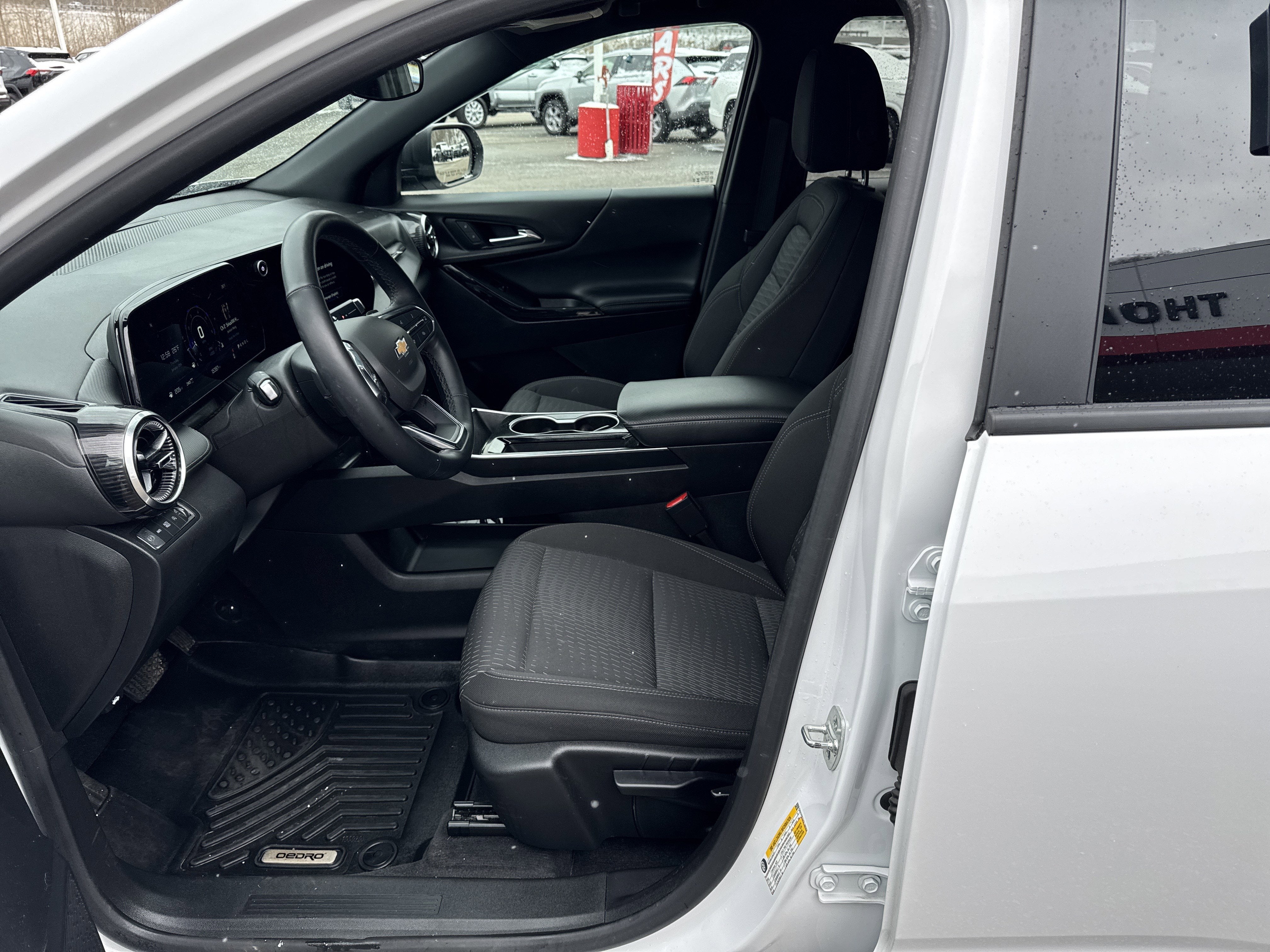 2025 Chevrolet Equinox AWD LT