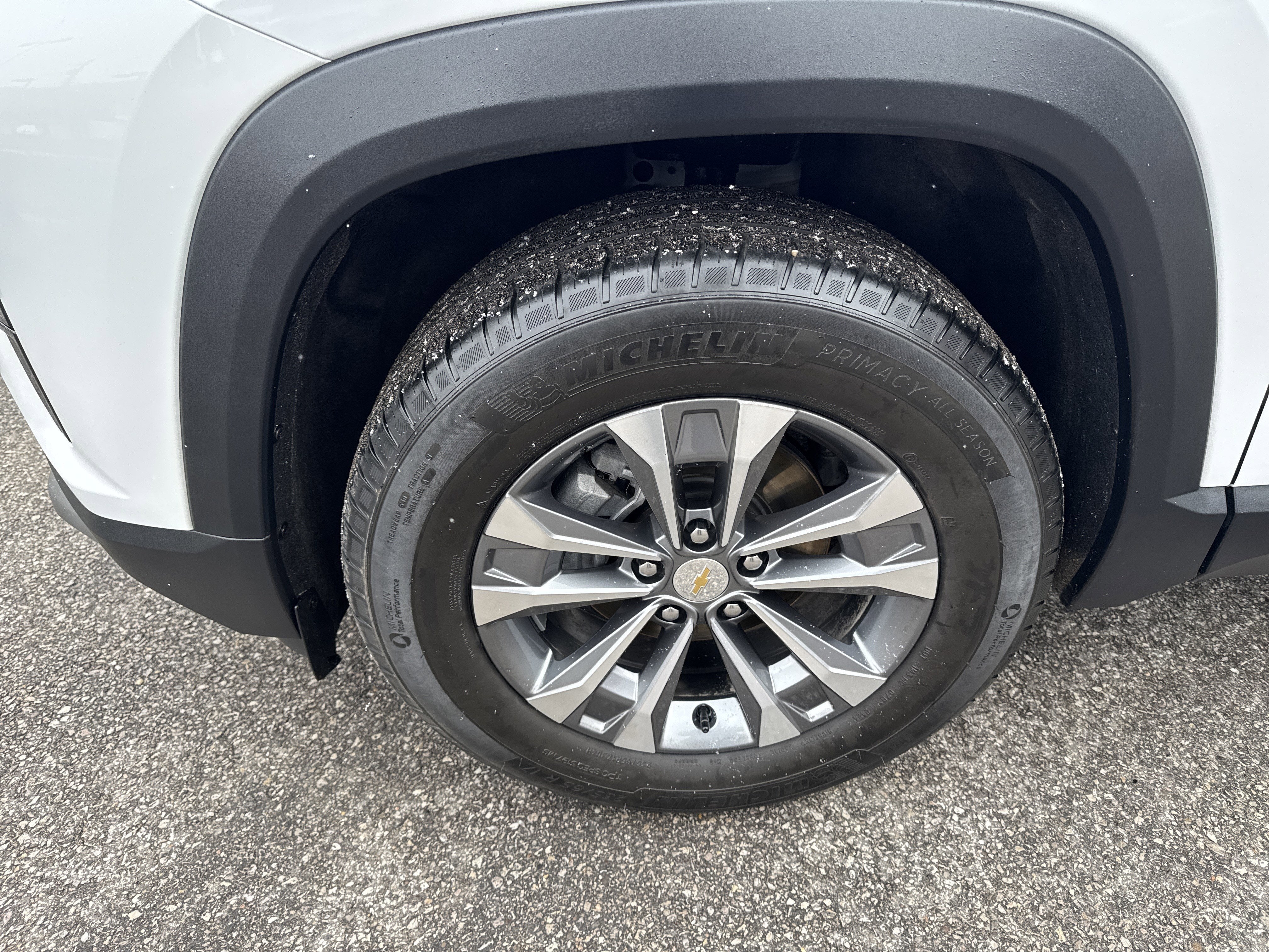 2025 Chevrolet Equinox AWD LT