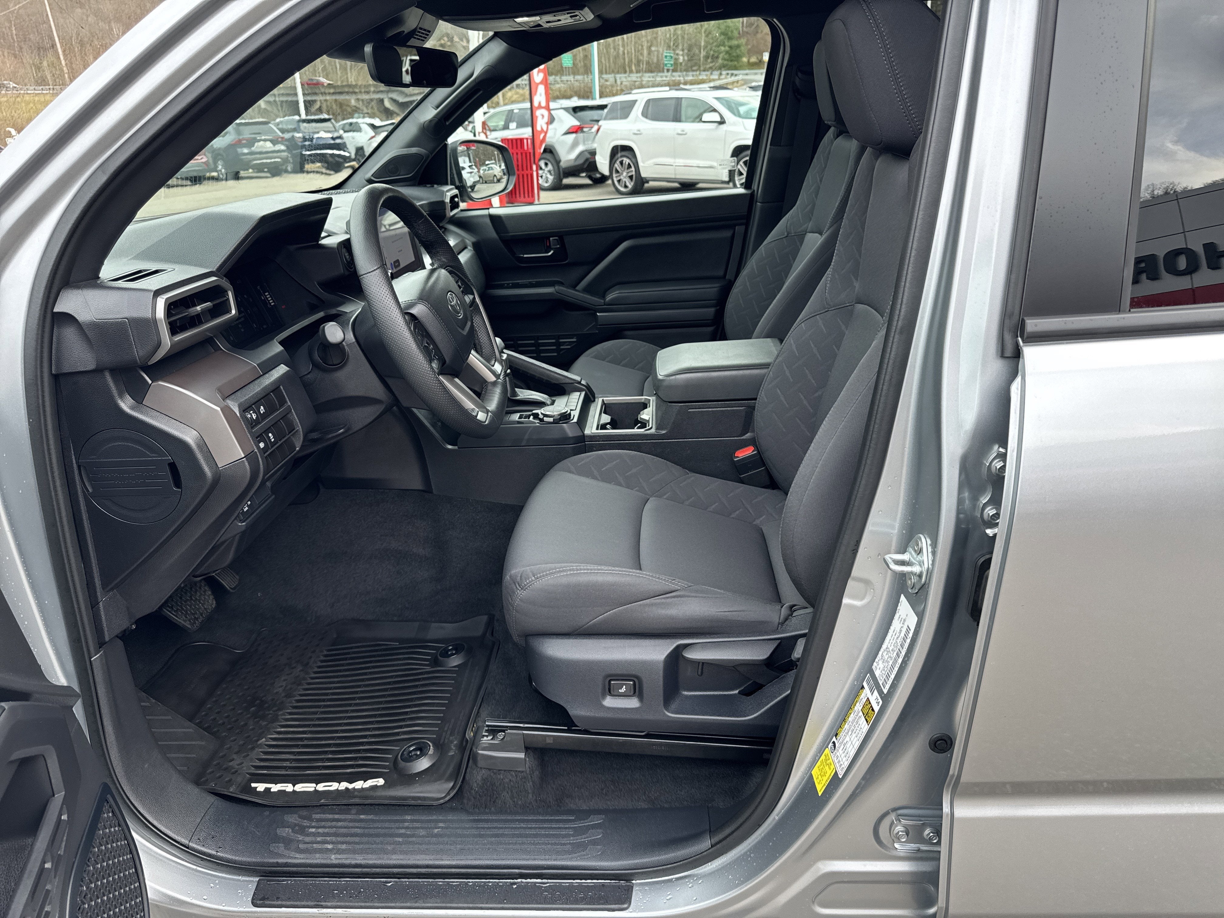 2024 Toyota Tacoma 4WD SR5