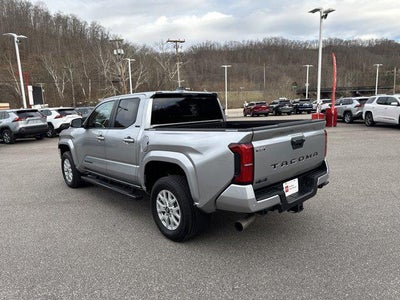 2024 Toyota Tacoma 4WD SR5