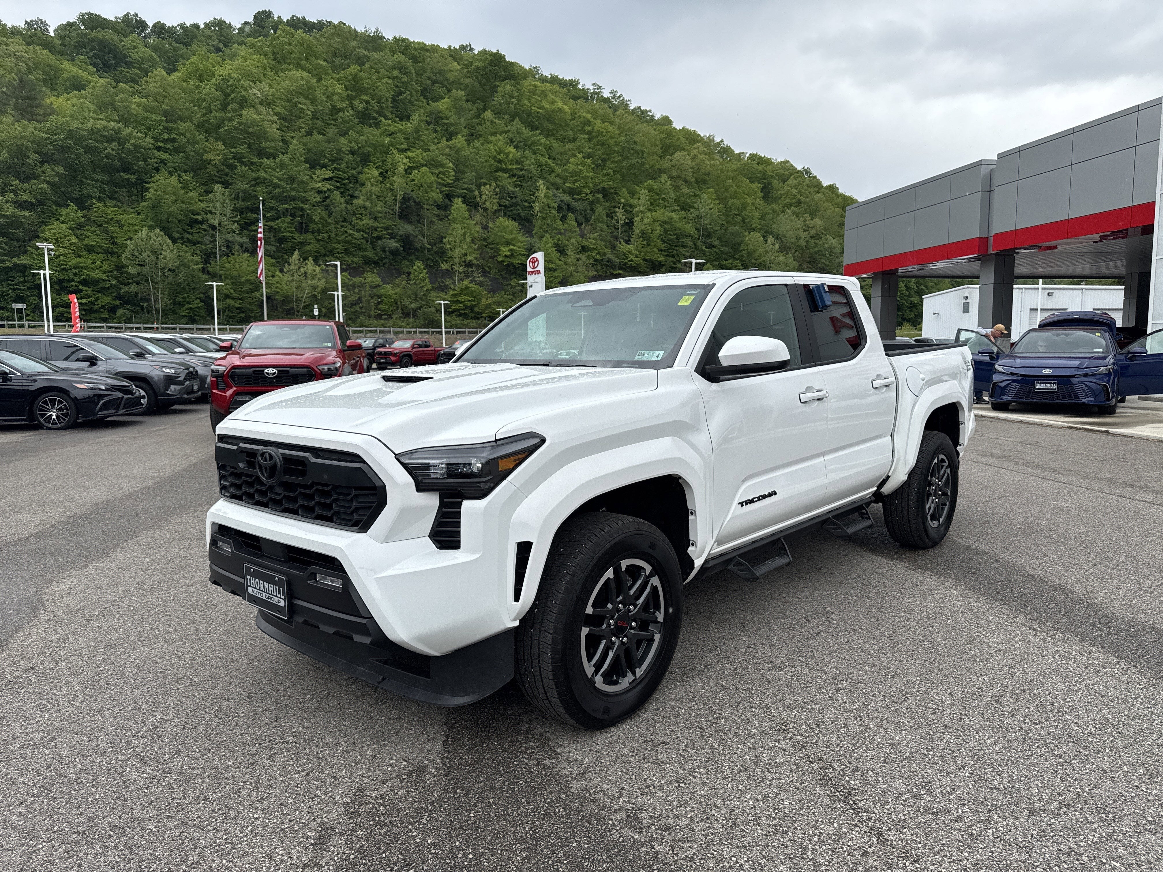 2025 Toyota Tacoma 4WD TRD Sport
