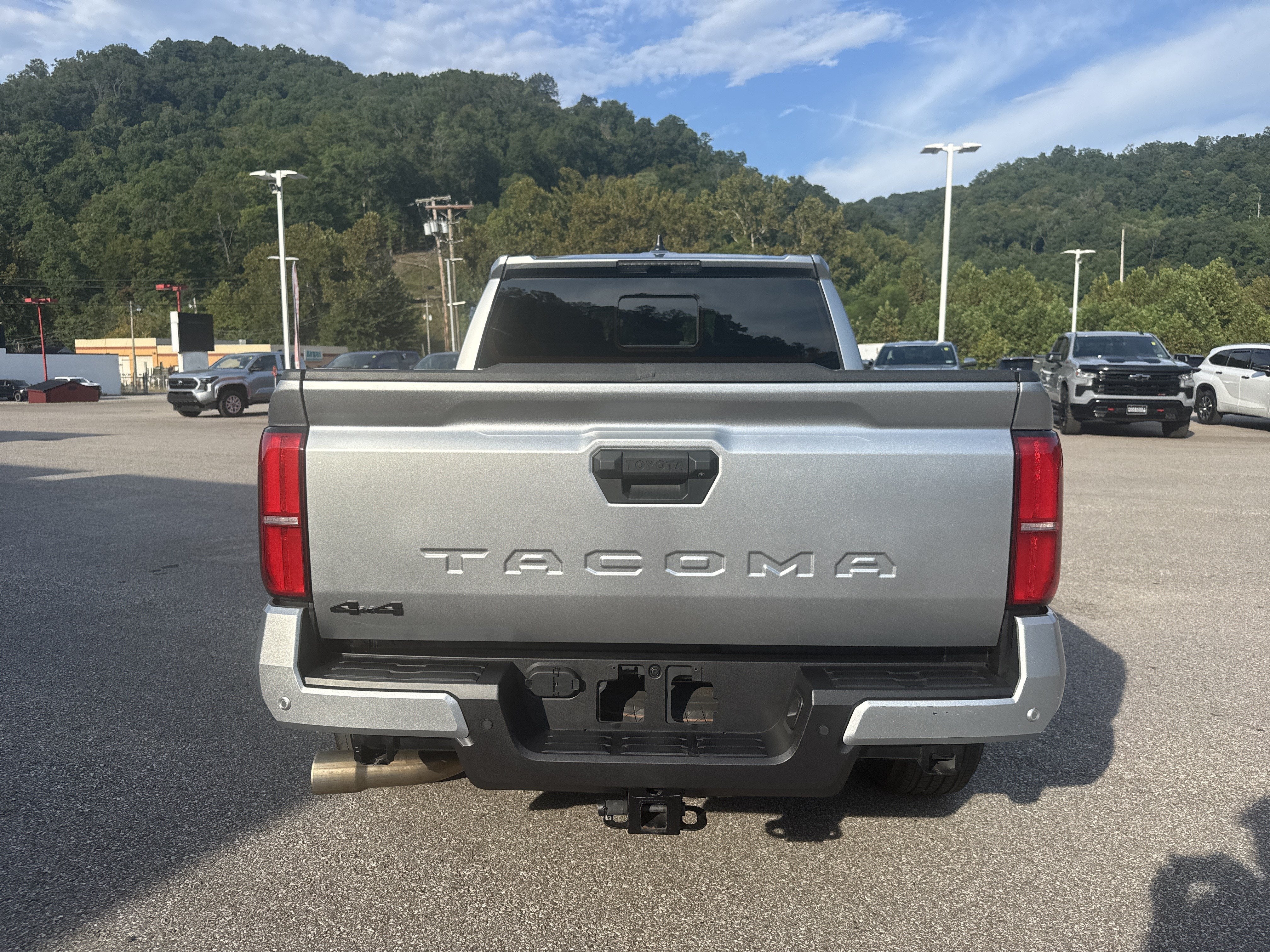 2024 Toyota Tacoma 4WD TRD Sport