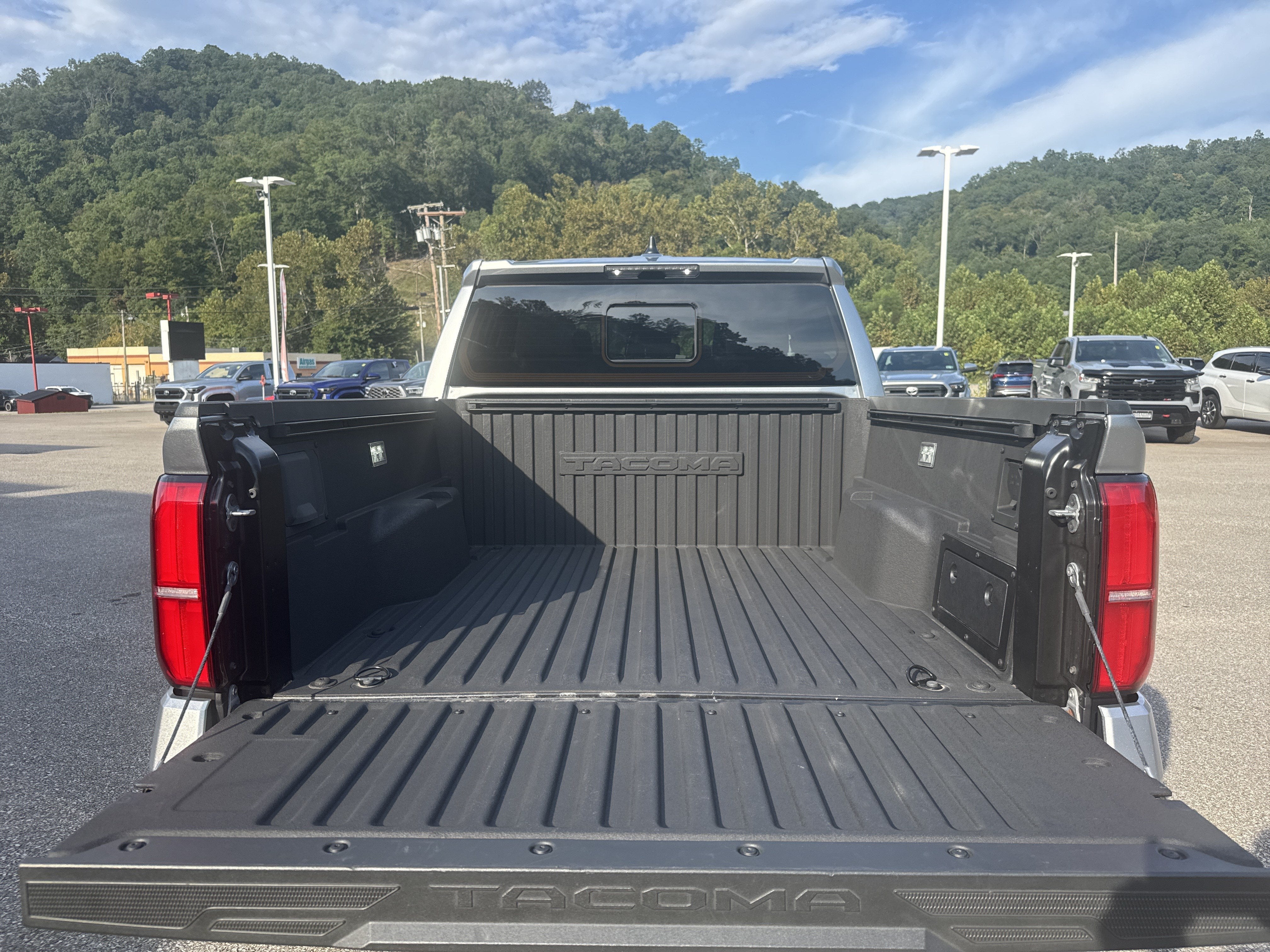 2024 Toyota Tacoma 4WD TRD Sport