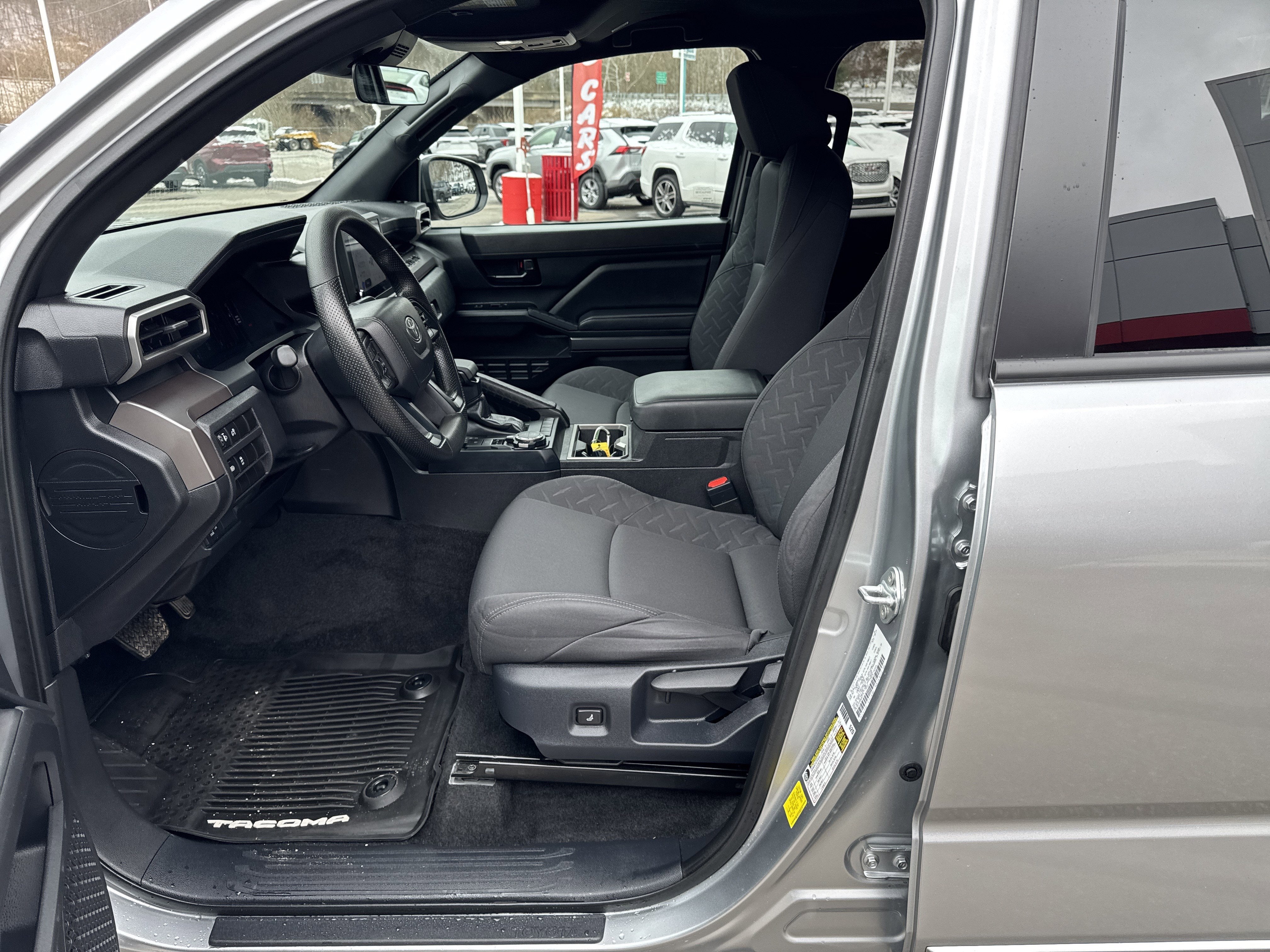 2024 Toyota Tacoma 4WD SR5