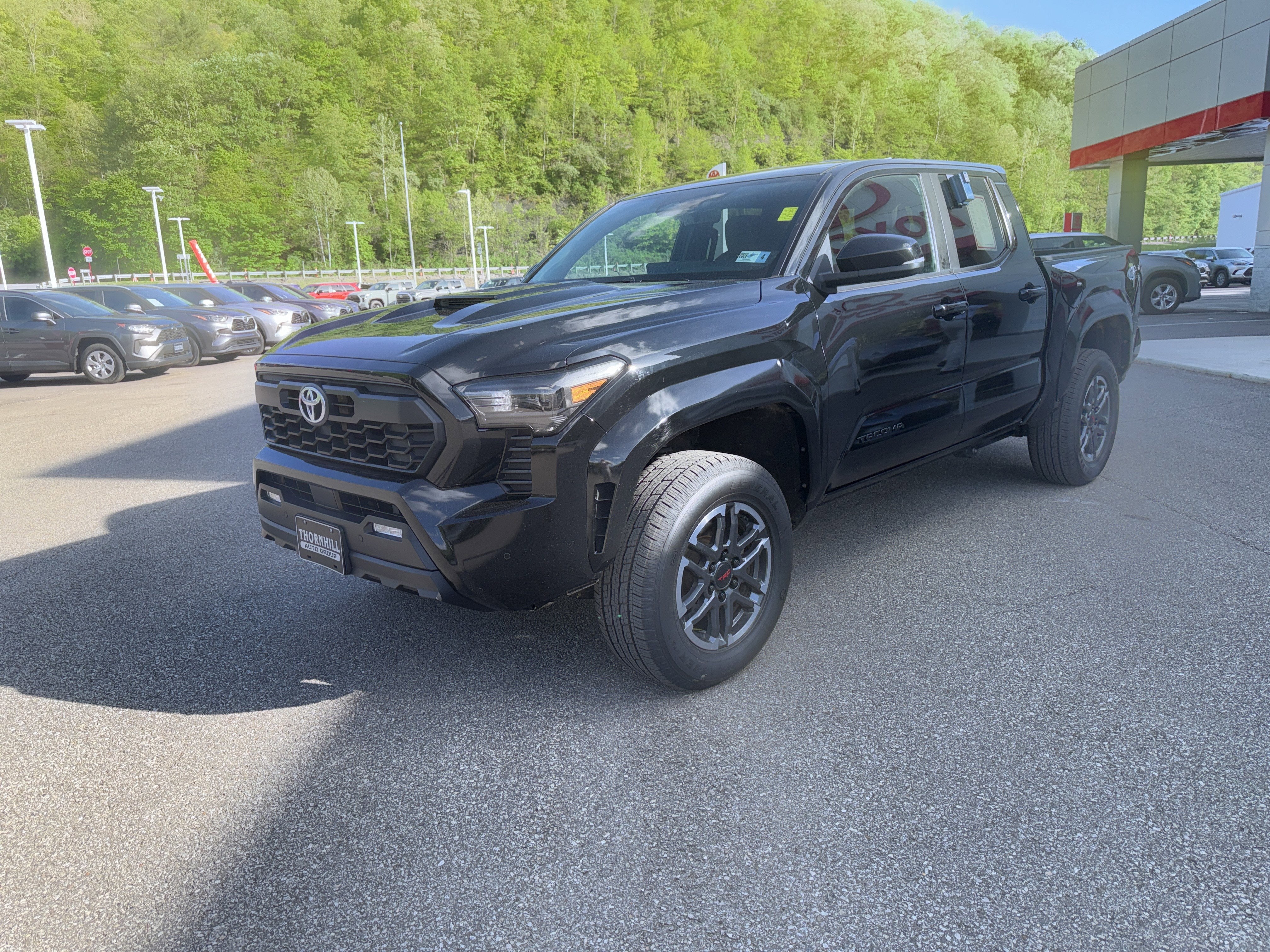 2024 Toyota Tacoma 4WD TRD Sport