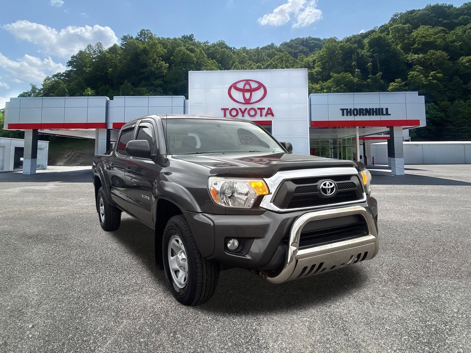 2015 Toyota Tacoma 4WD Double Cab V6 AT (Natl)