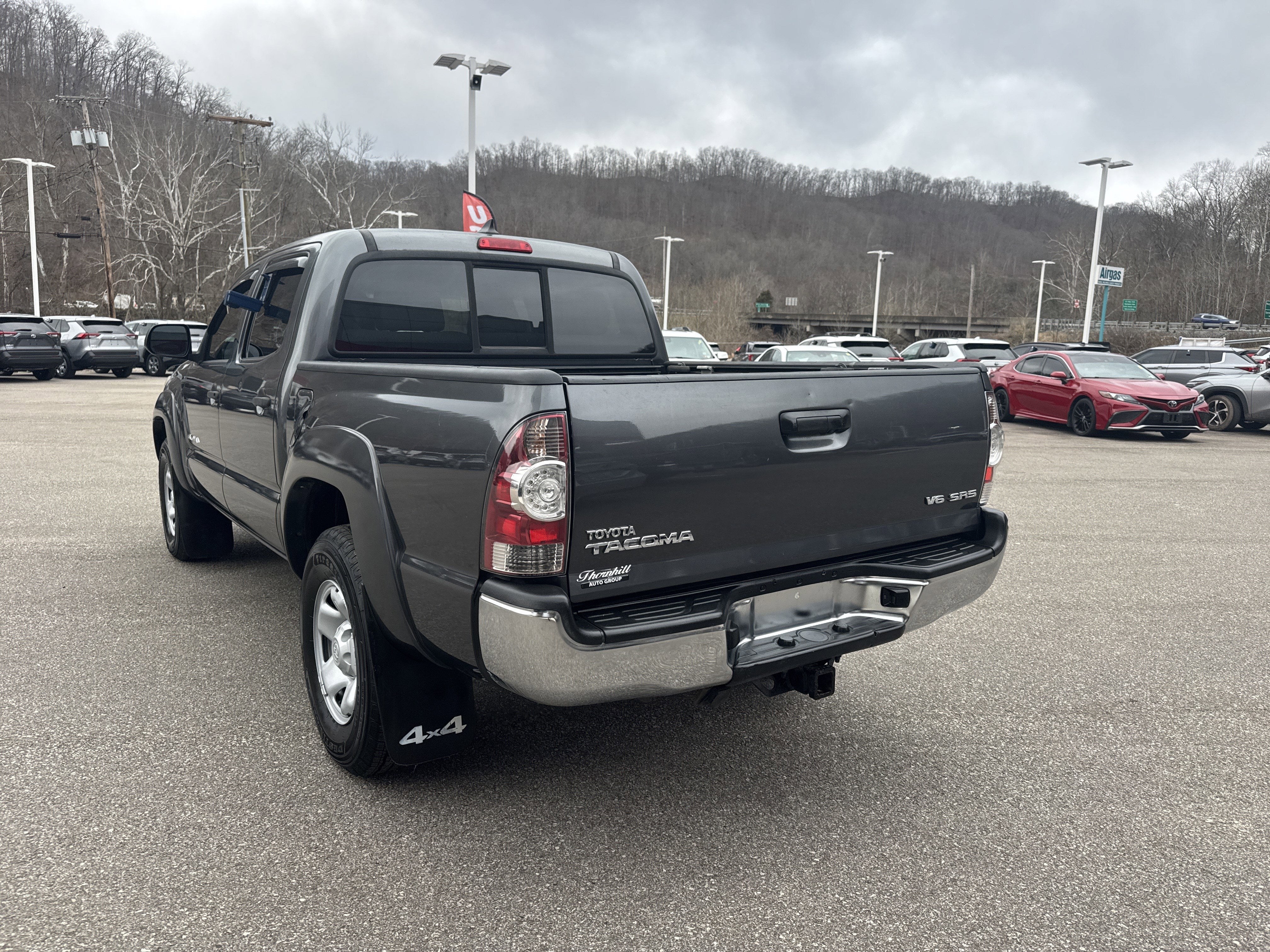 2015 Toyota Tacoma 4WD Double Cab V6 AT (Natl)