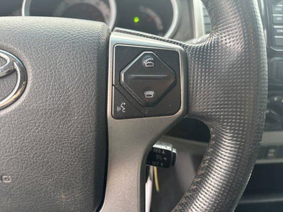 2015 Toyota Tacoma 4WD Double Cab V6 AT (Natl)