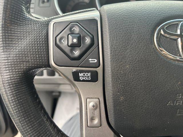 2015 Toyota Tacoma 4WD Double Cab V6 AT (Natl)