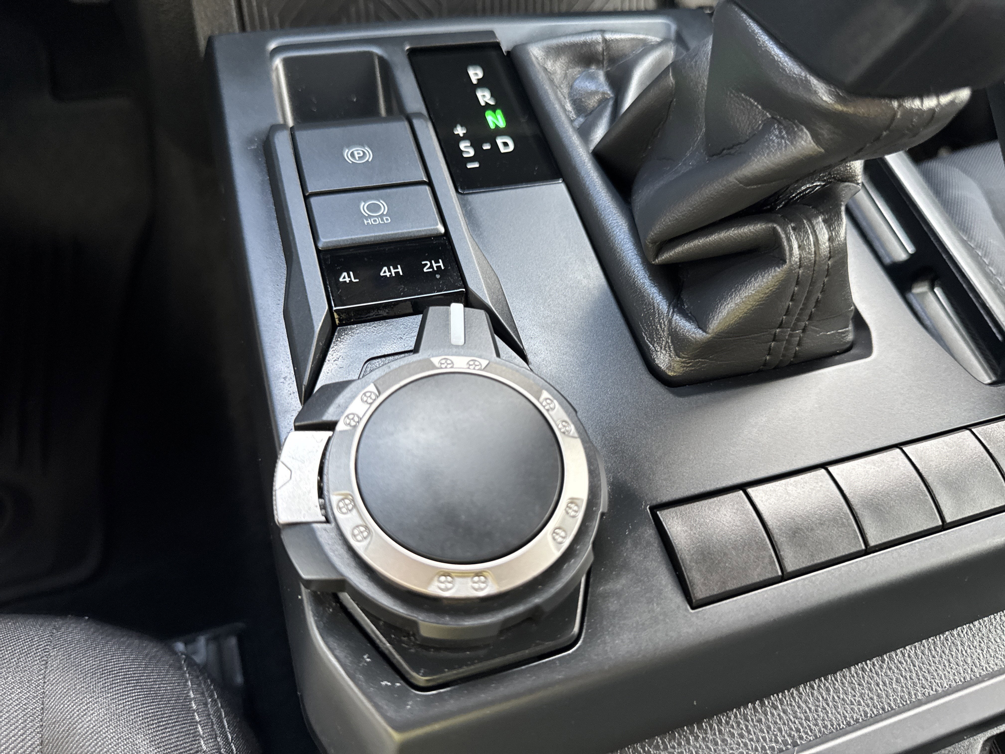 2025 Toyota Tacoma 4WD SR