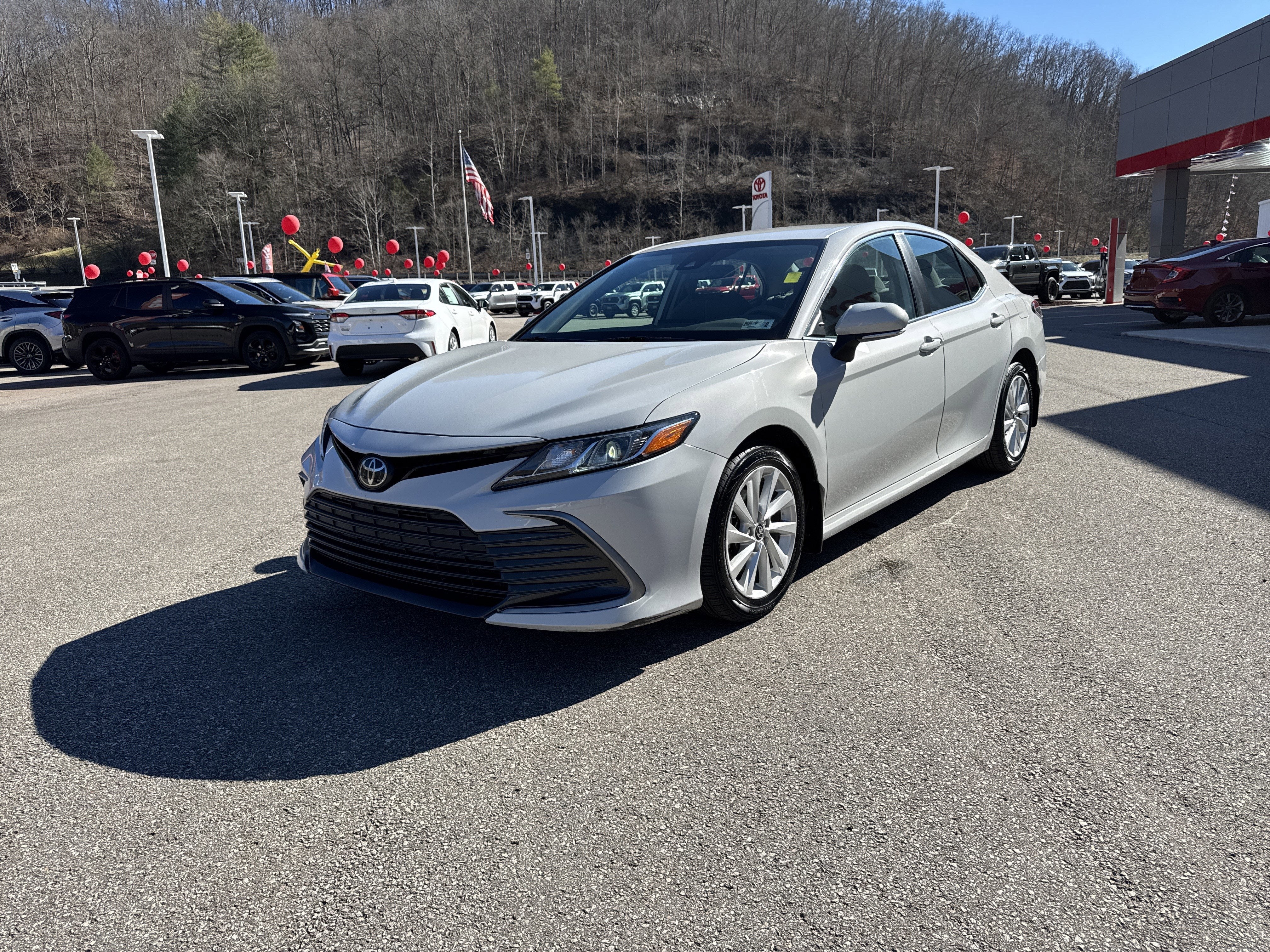 2022 Toyota Camry LE