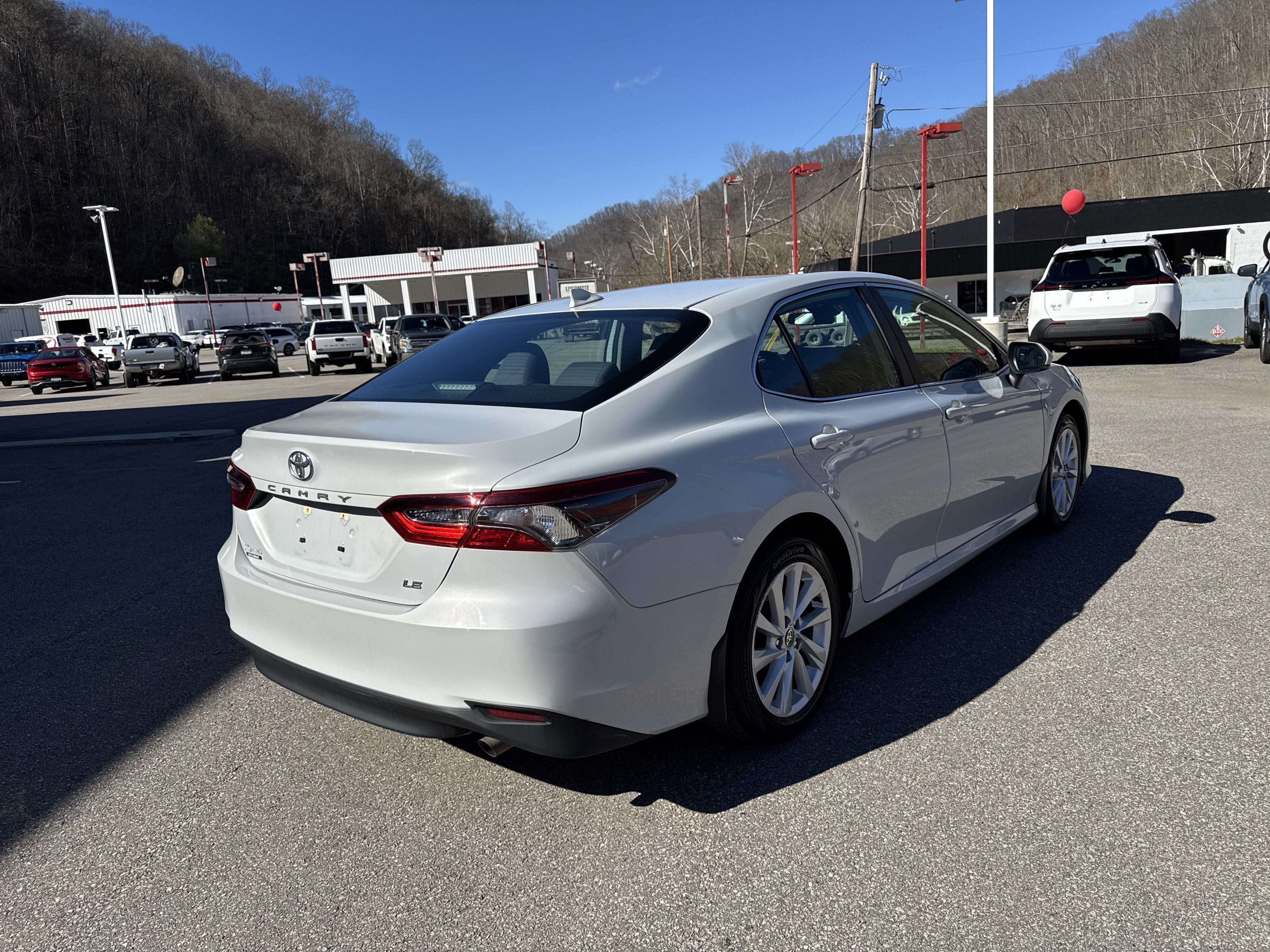2022 Toyota Camry LE