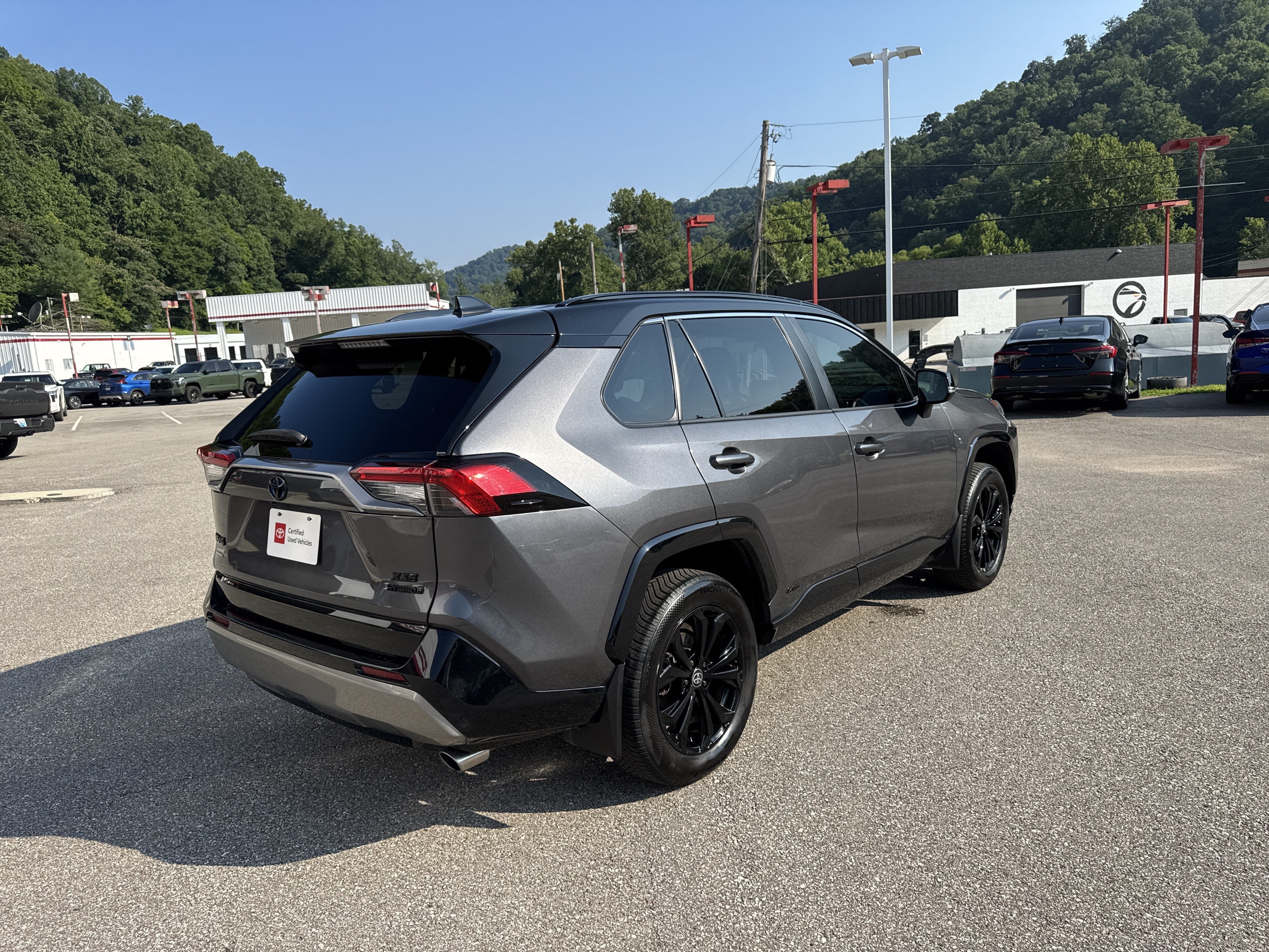 2022 Toyota RAV4 Hybrid XSE