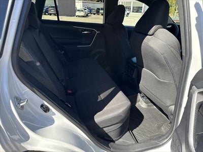 2023 Toyota RAV4 Hybrid SE