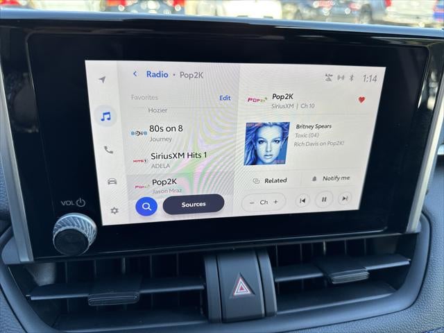 2023 Toyota RAV4 Hybrid SE