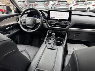 2025 Toyota Grand Highlander Platinum