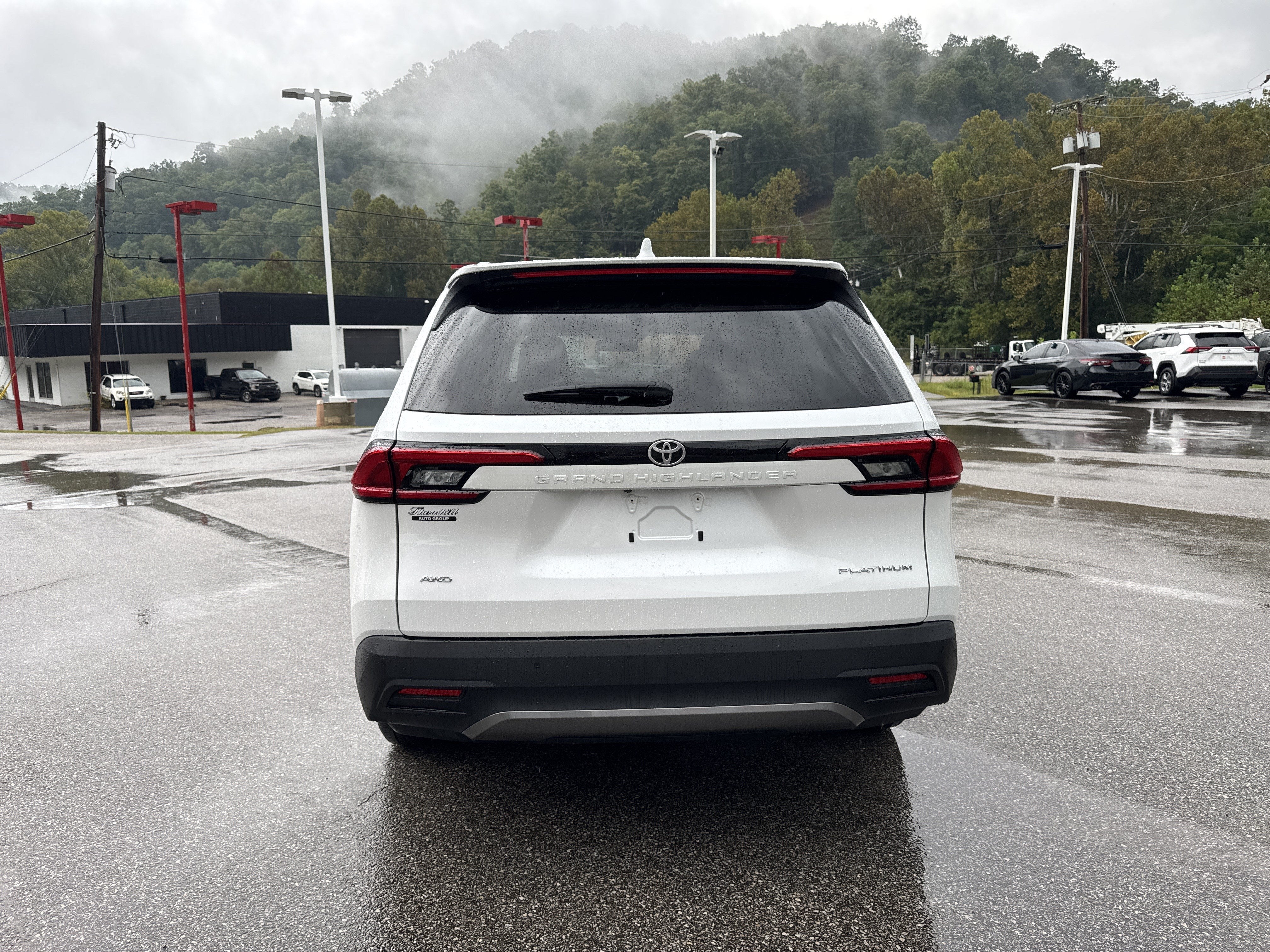 2024 Toyota Grand Highlander Platinum
