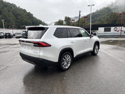 2024 Toyota Grand Highlander Platinum