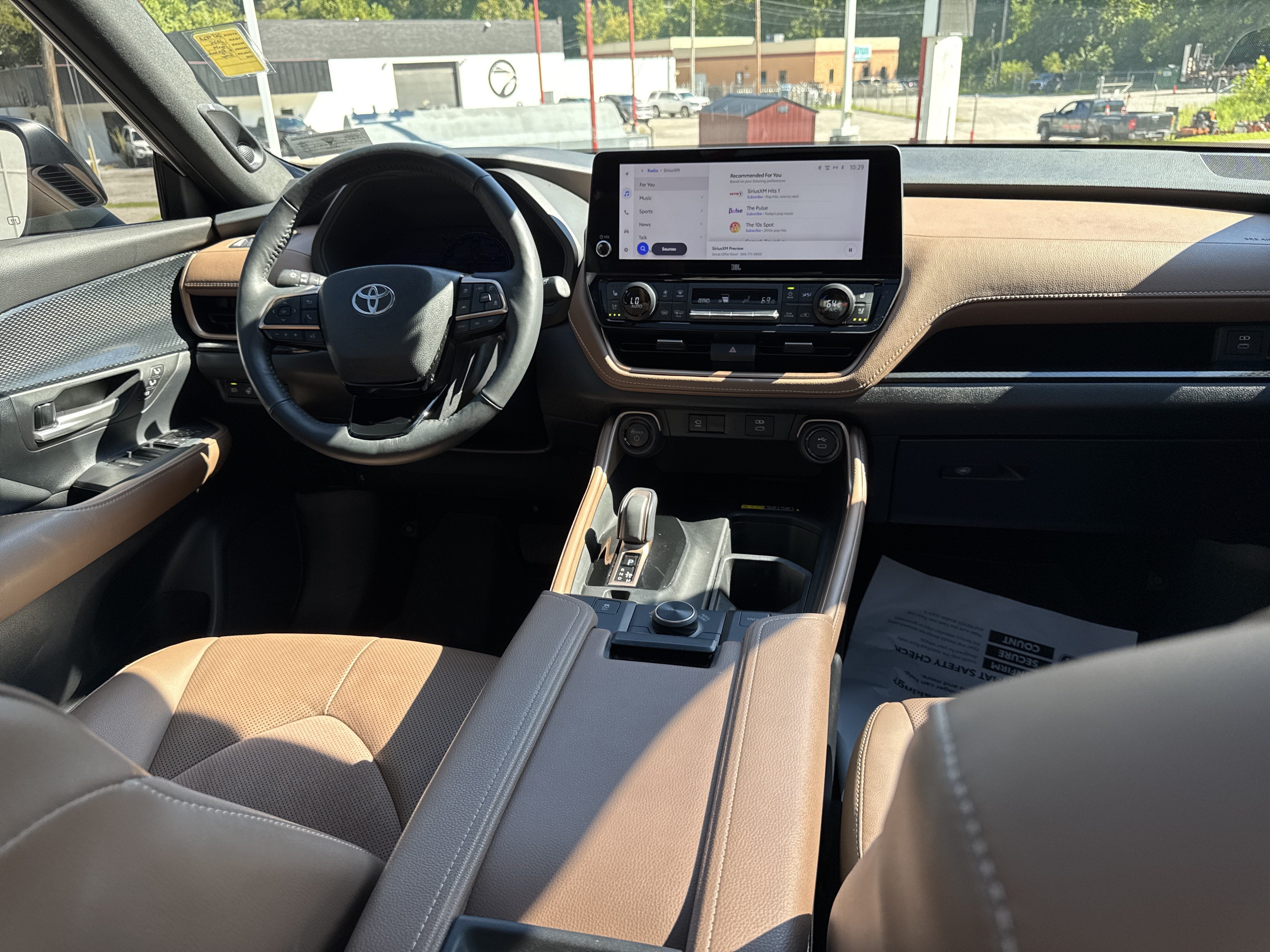 2025 Toyota Grand Highlander Hybrid MAX Platinum