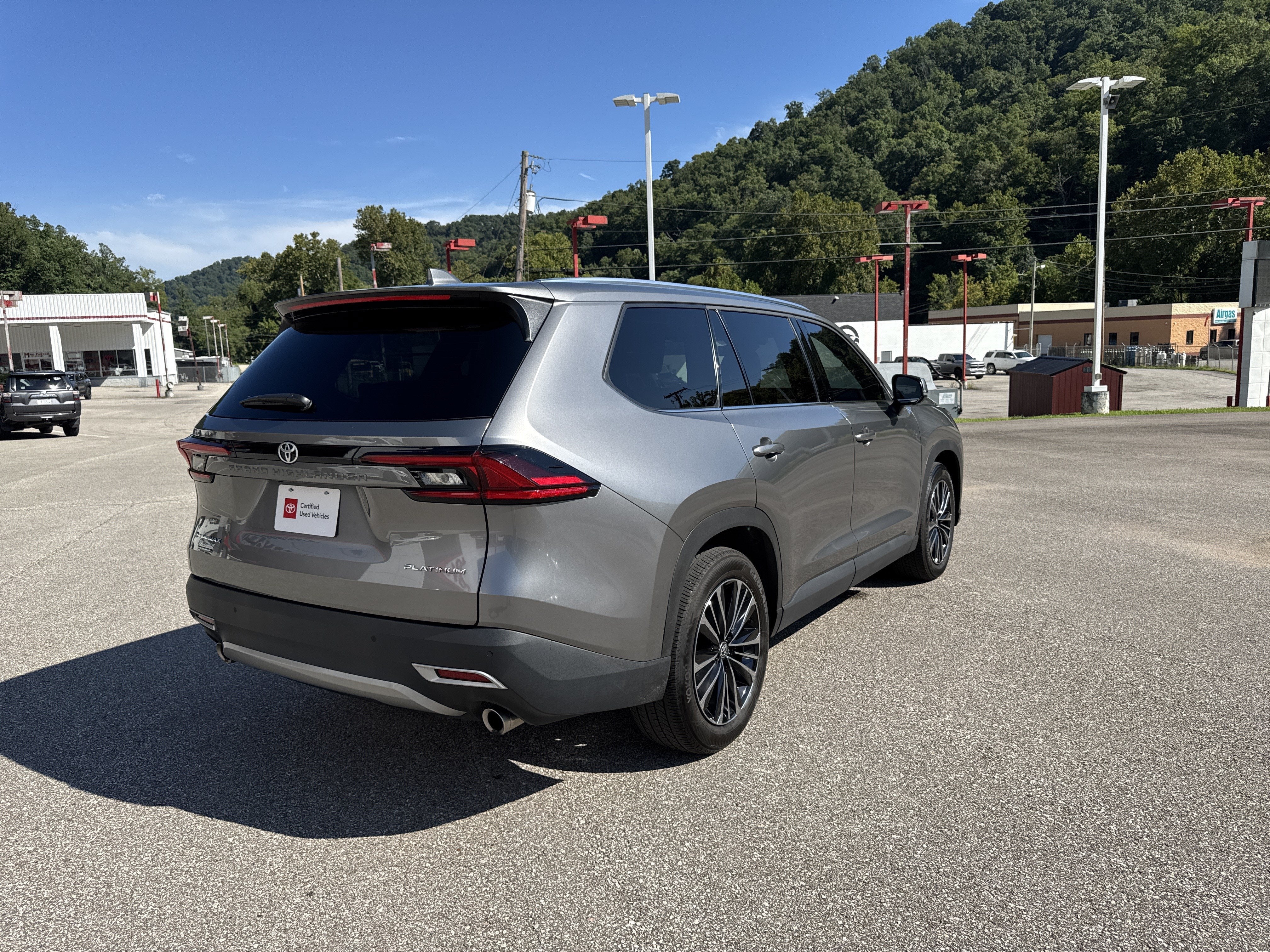 2025 Toyota Grand Highlander Hybrid MAX Platinum
