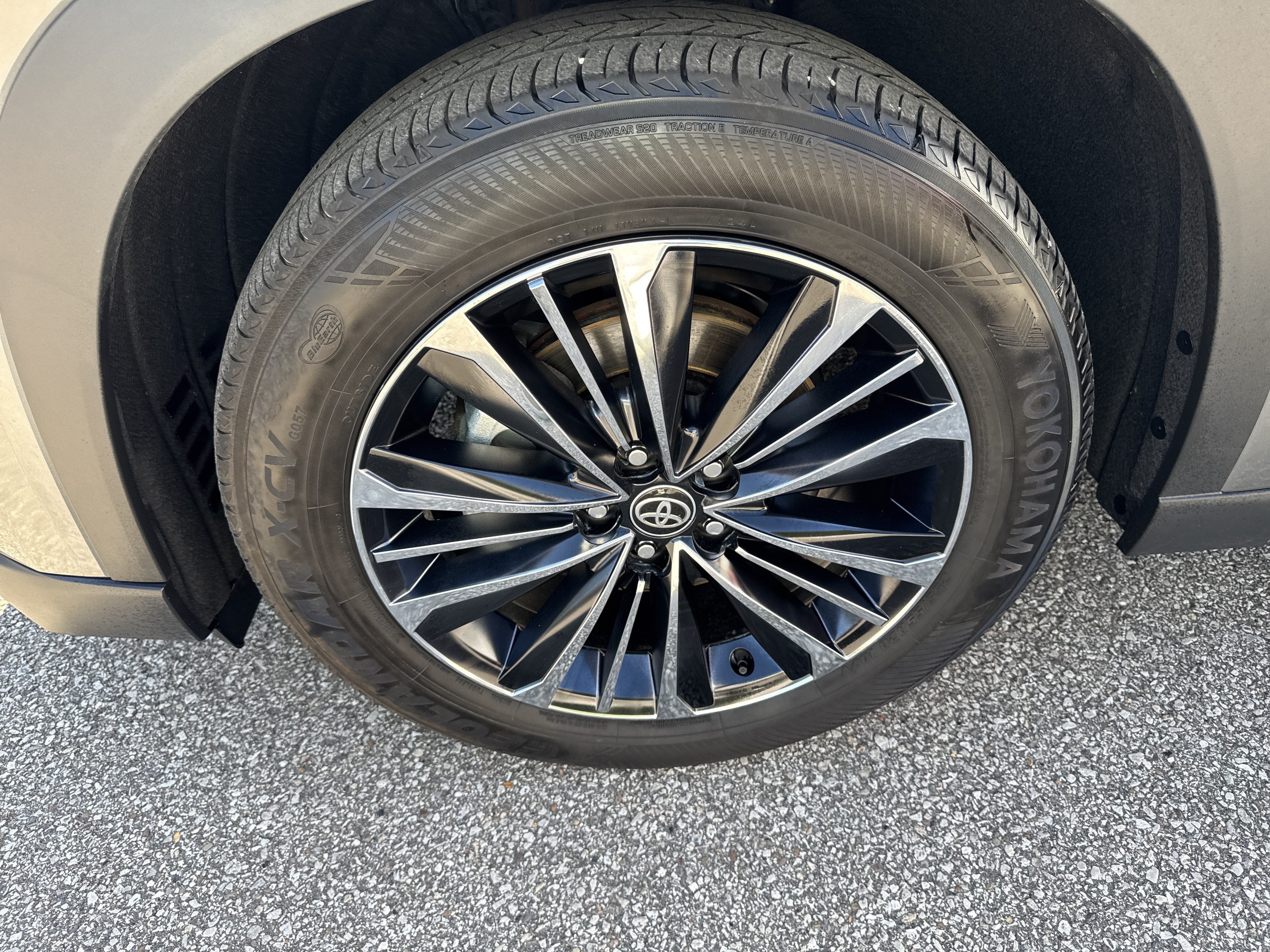 2025 Toyota Grand Highlander Hybrid MAX Platinum