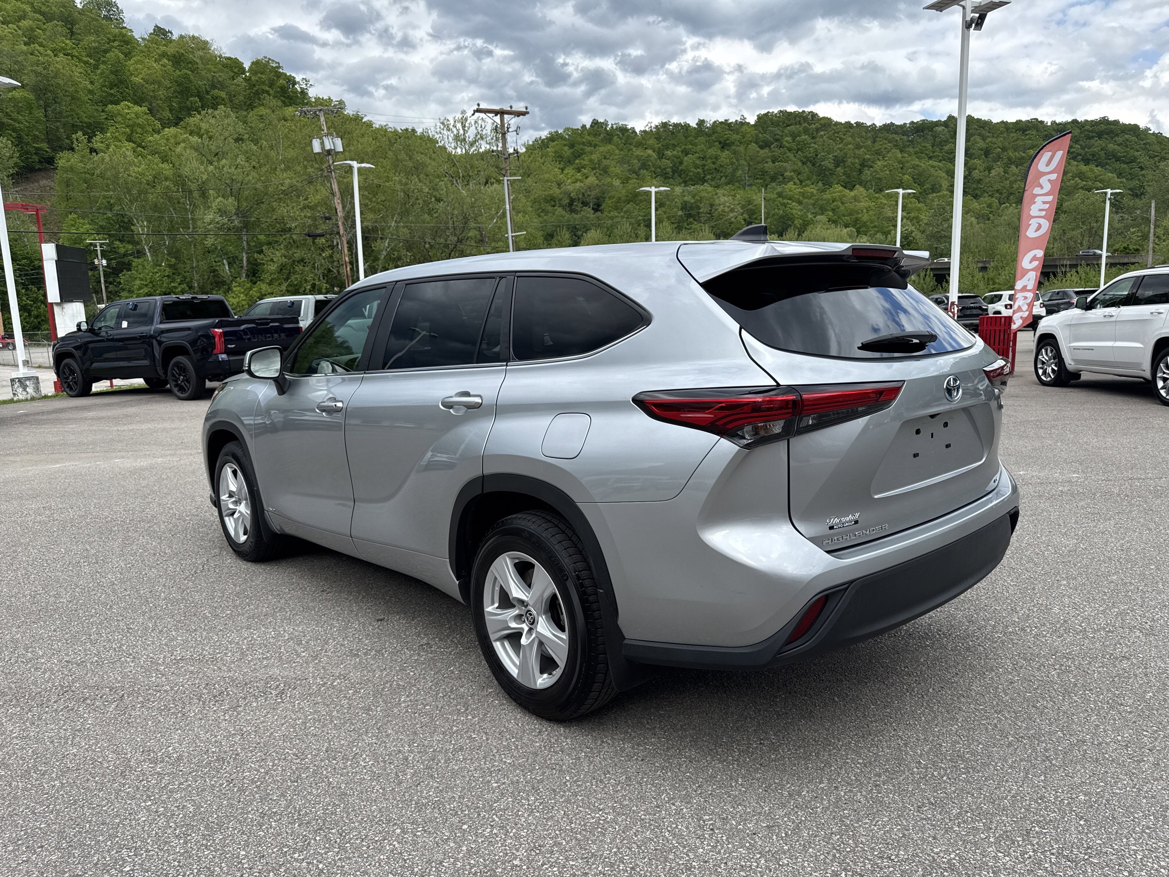 2023 Toyota Highlander Hybrid LE