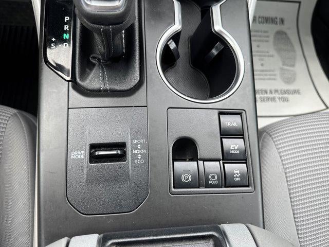 2023 Toyota Highlander Hybrid LE