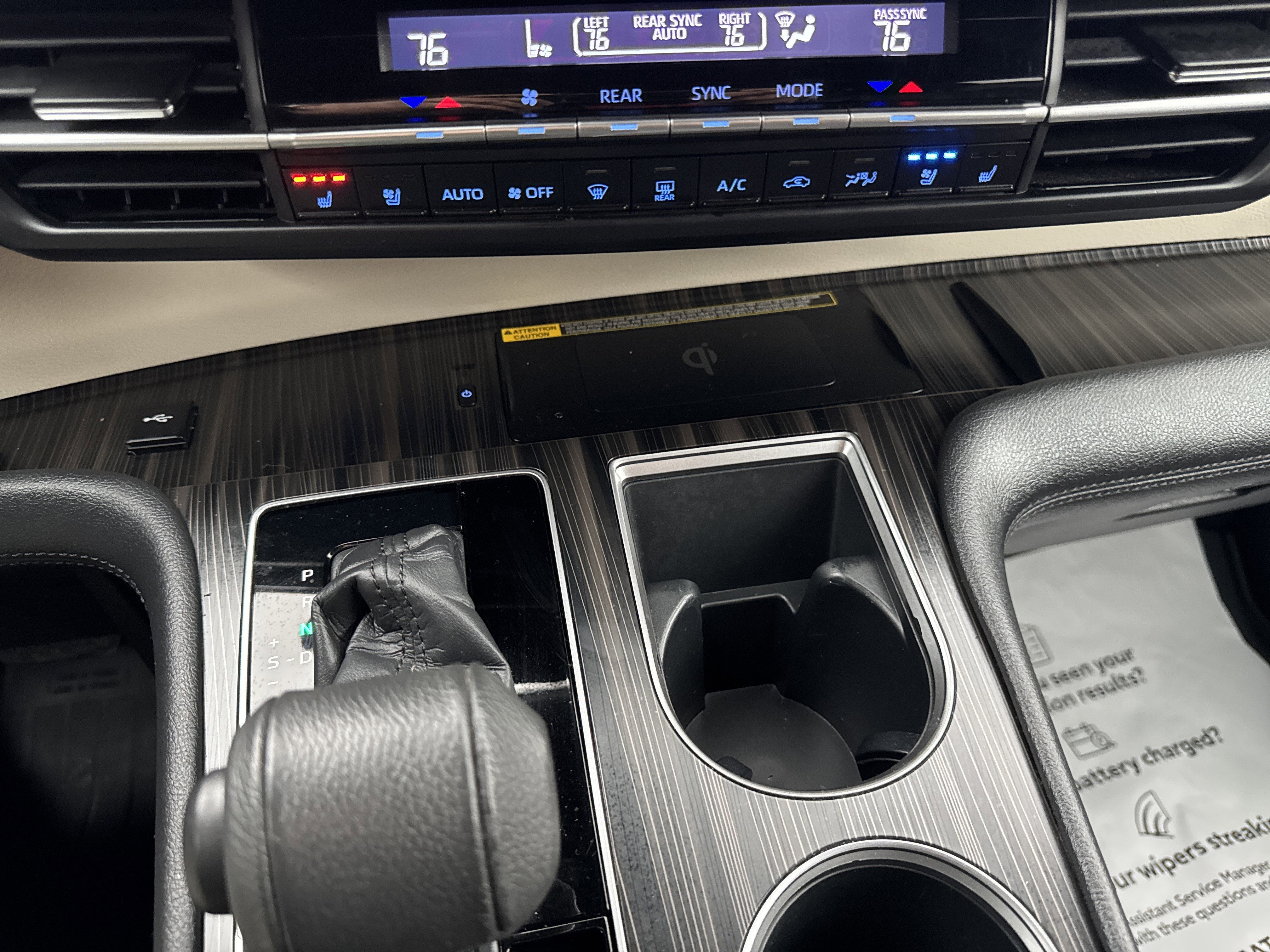 2022 Toyota Sienna Platinum