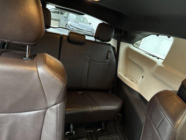 2022 Toyota Sienna Platinum