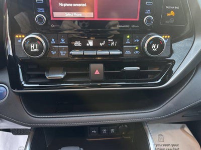 2021 Toyota Highlander Hybrid XLE