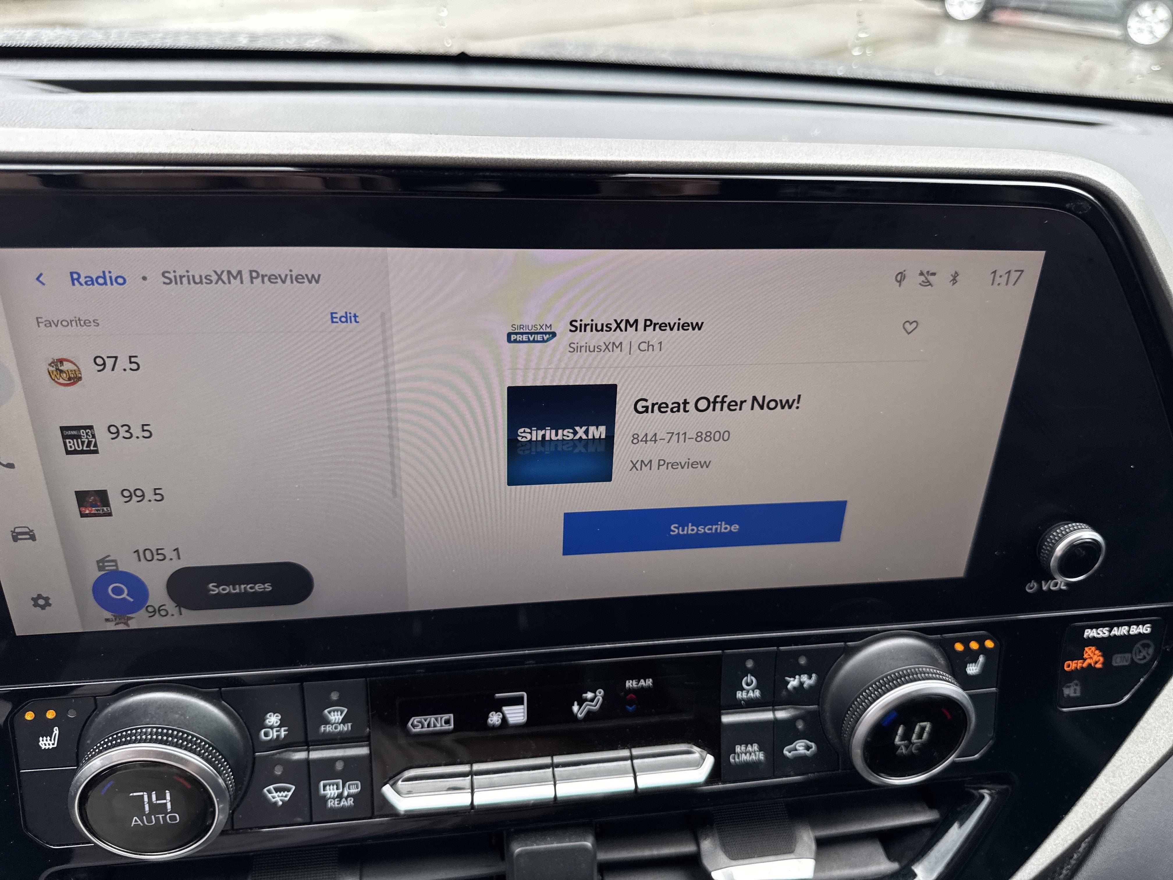 2023 Toyota Highlander XLE