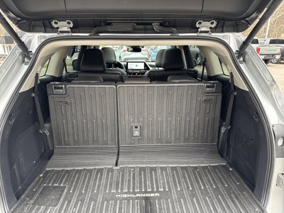 2024 Toyota Highlander Platinum
