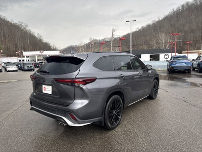 2024 Toyota Highlander XSE