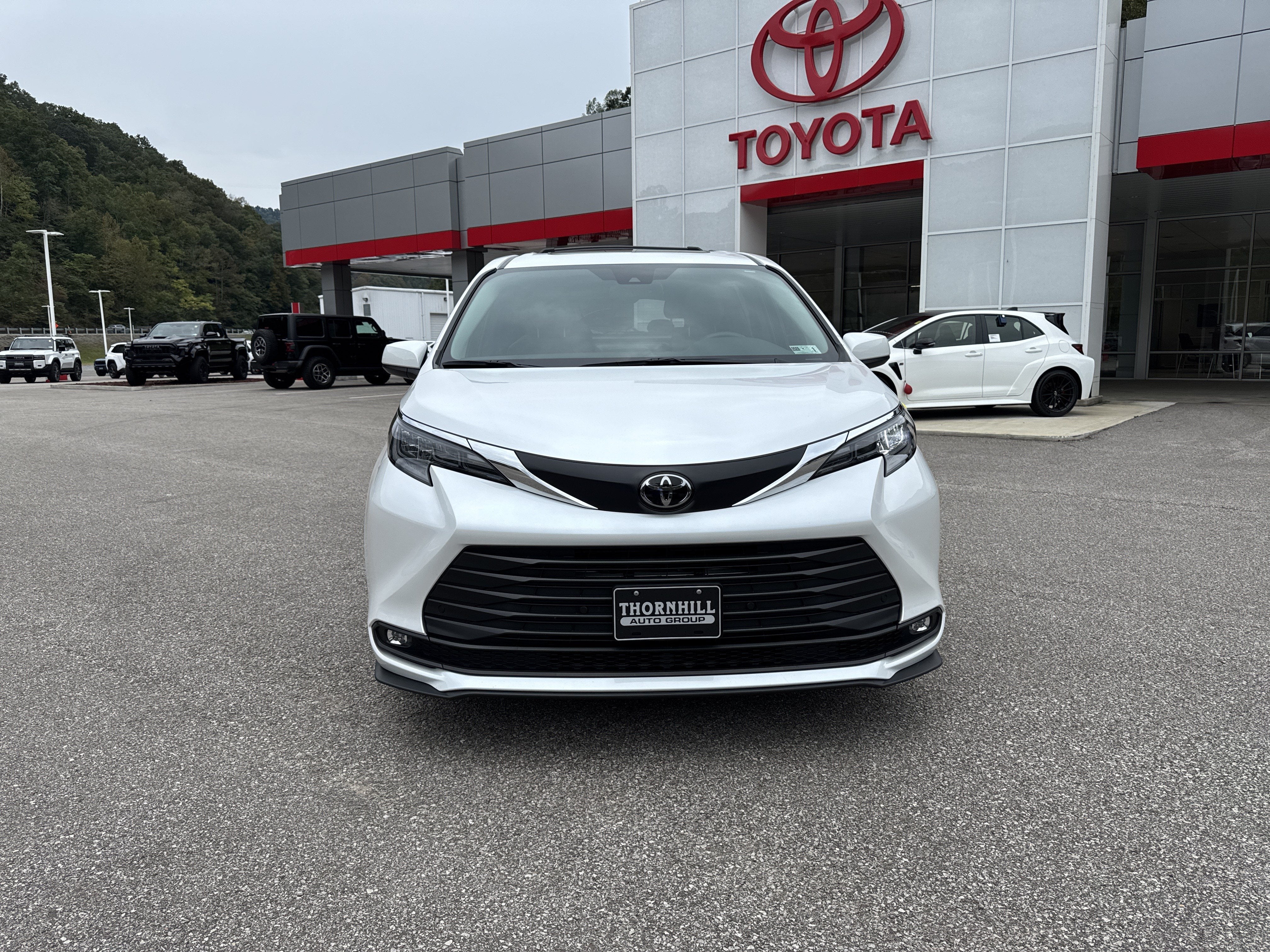 2026 Toyota Sienna XLE
