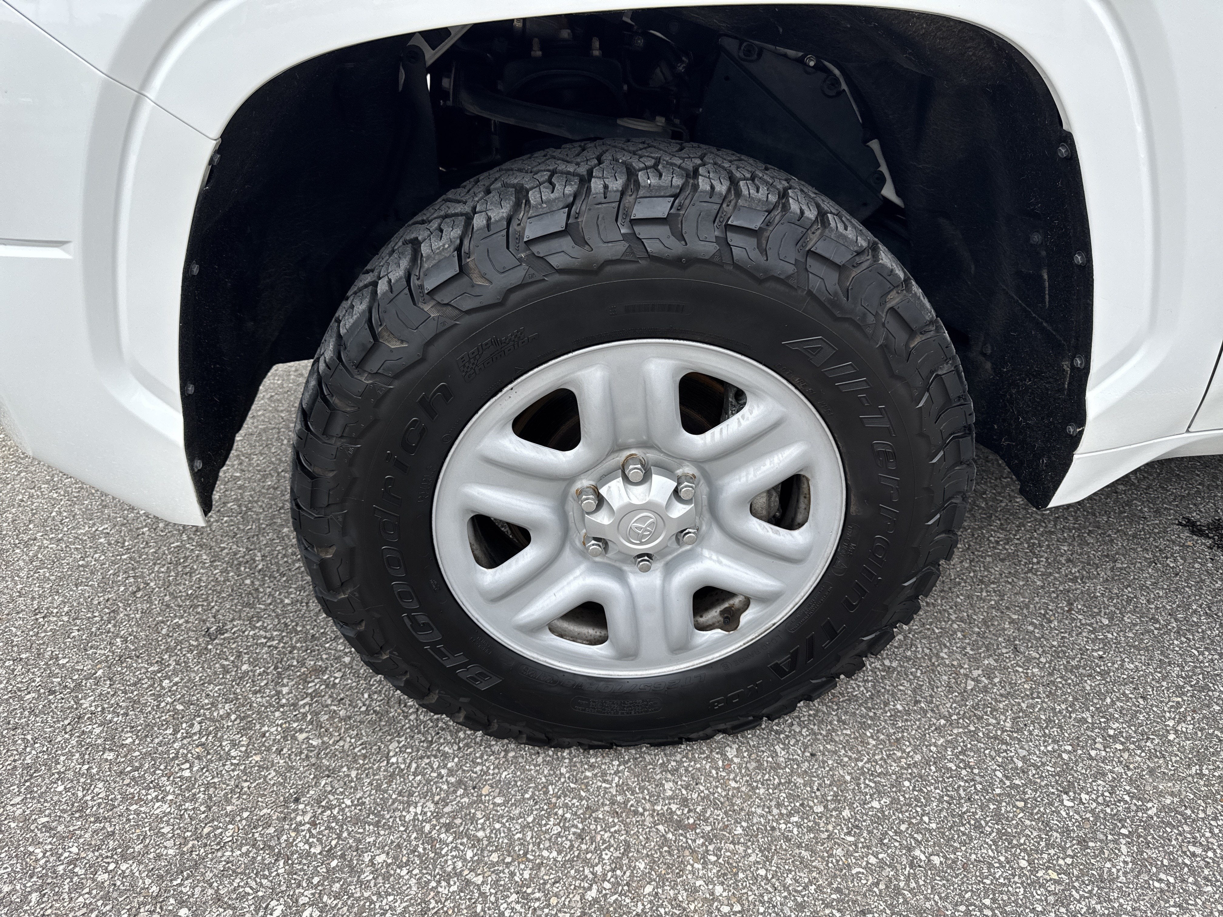 2023 Toyota Tundra 4WD SR