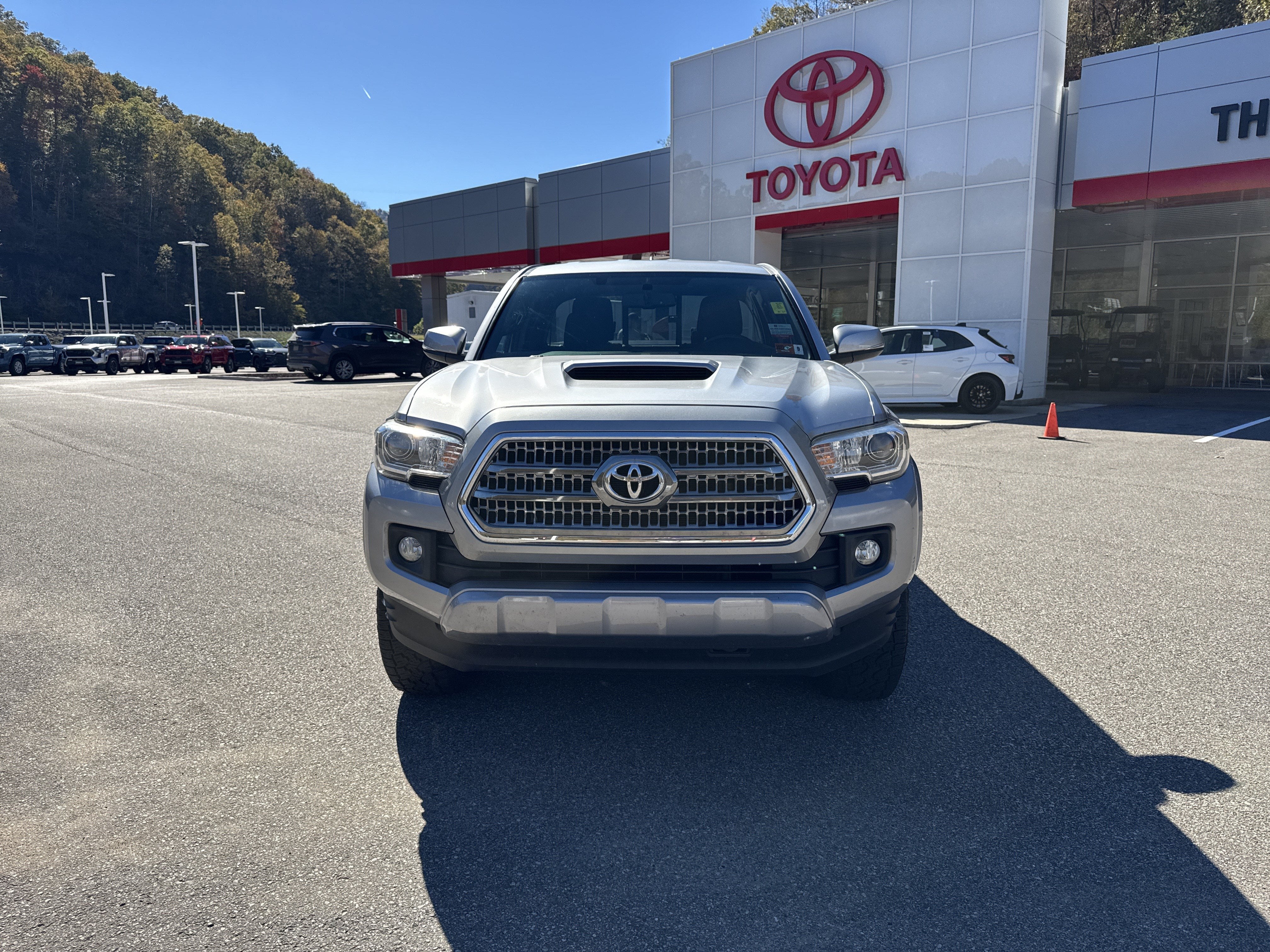 2017 Toyota Tacoma TRD Sport