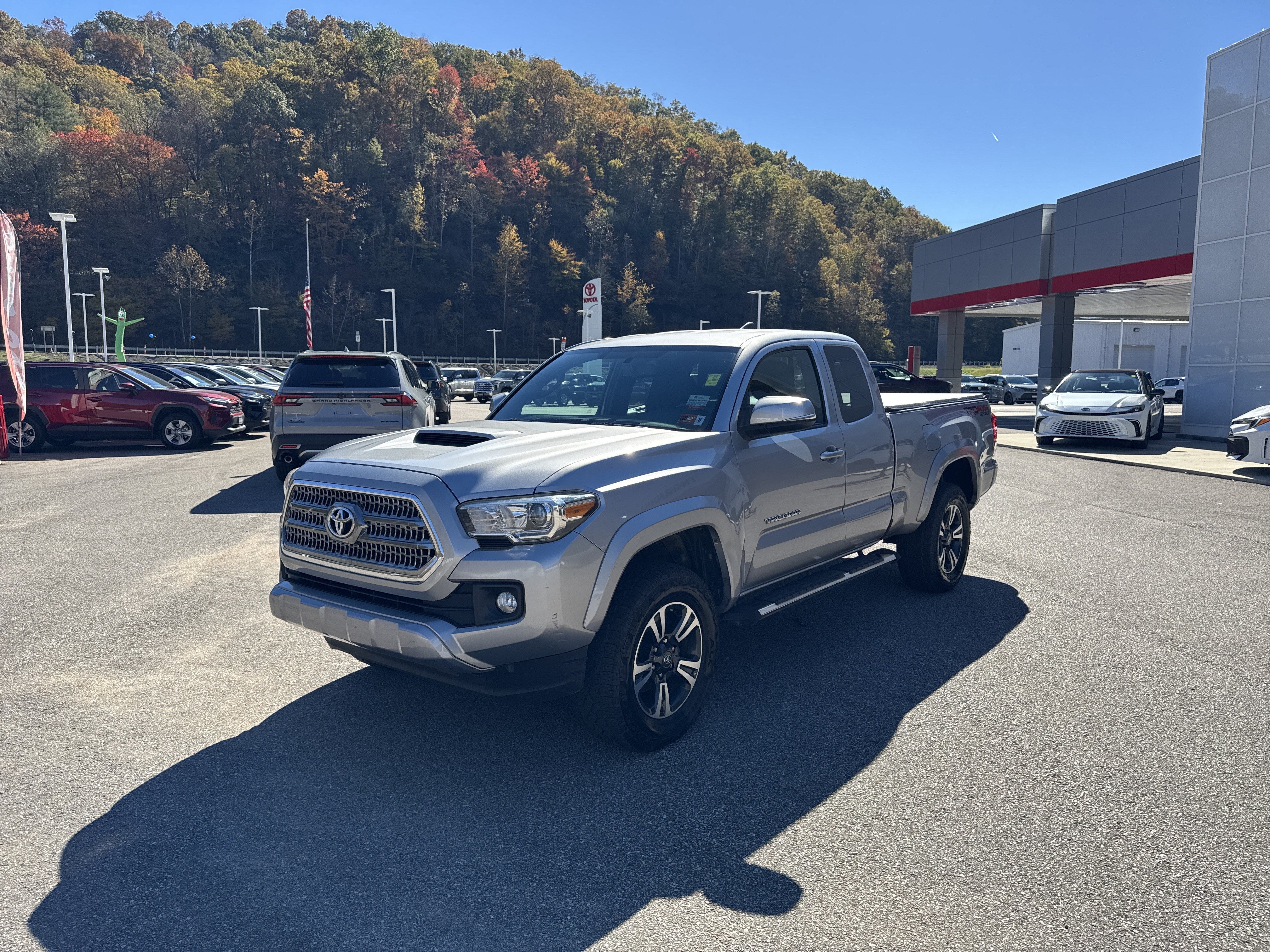 2017 Toyota Tacoma TRD Sport
