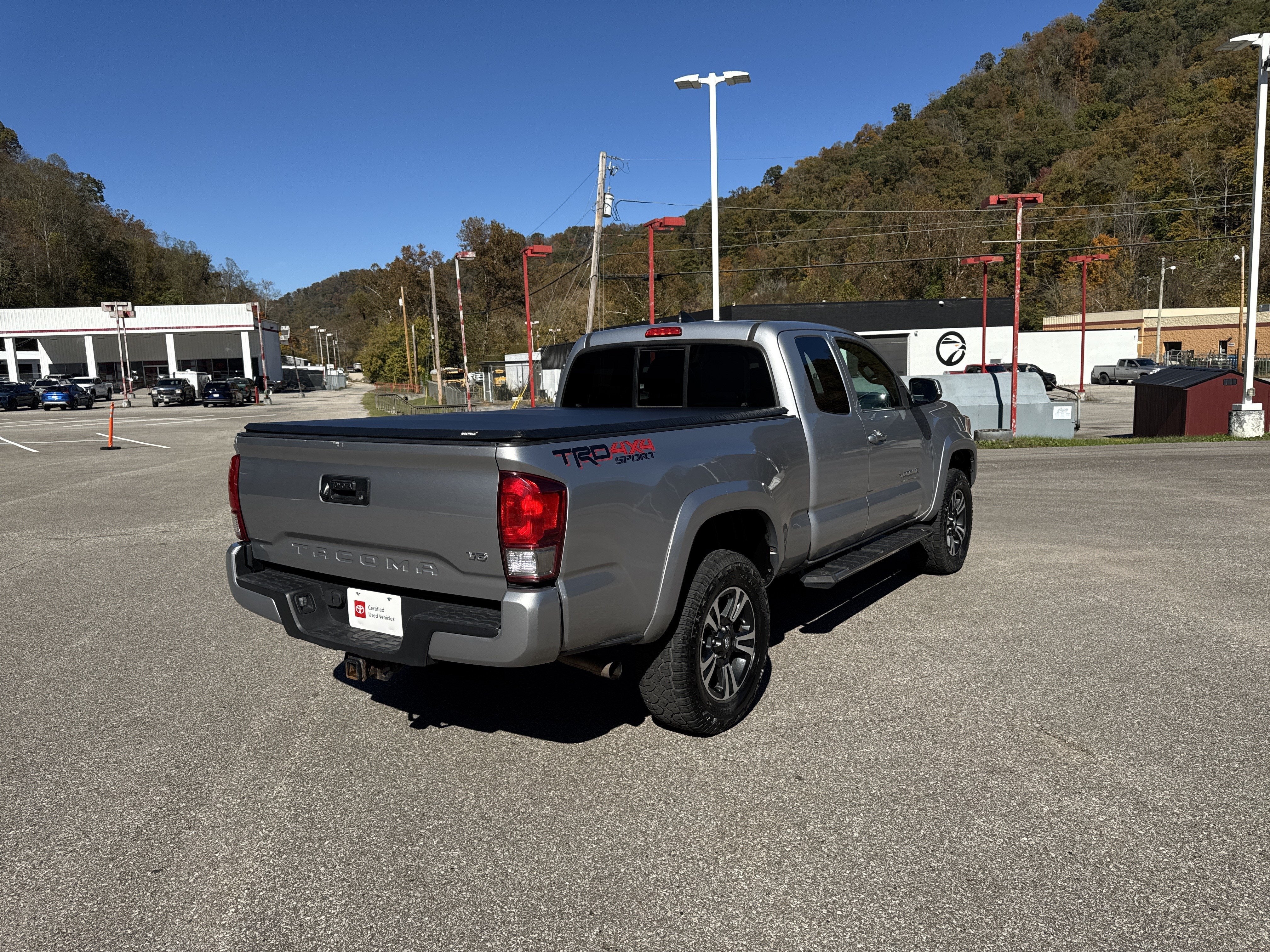 2017 Toyota Tacoma TRD Sport