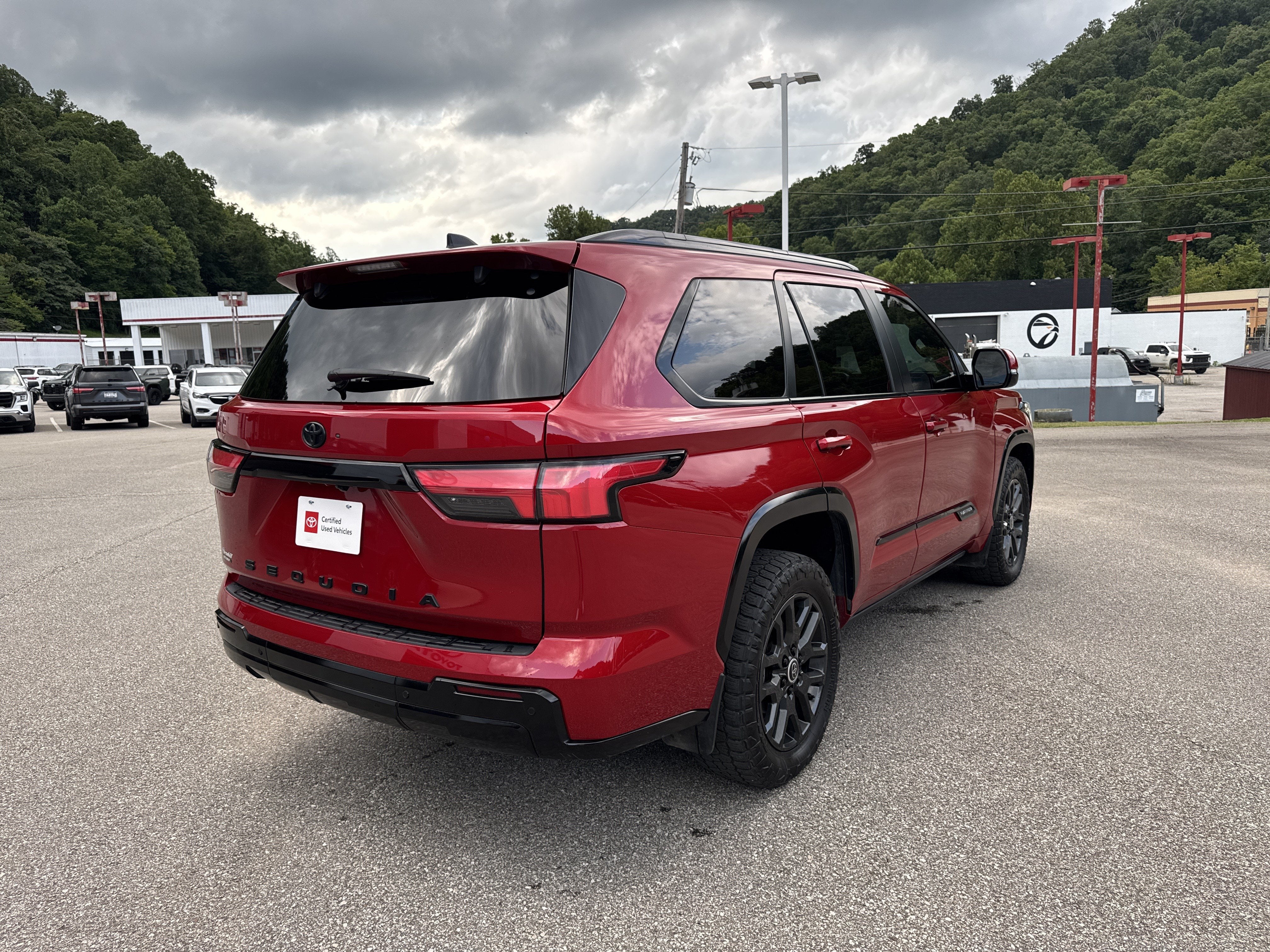 2024 Toyota Sequoia Platinum