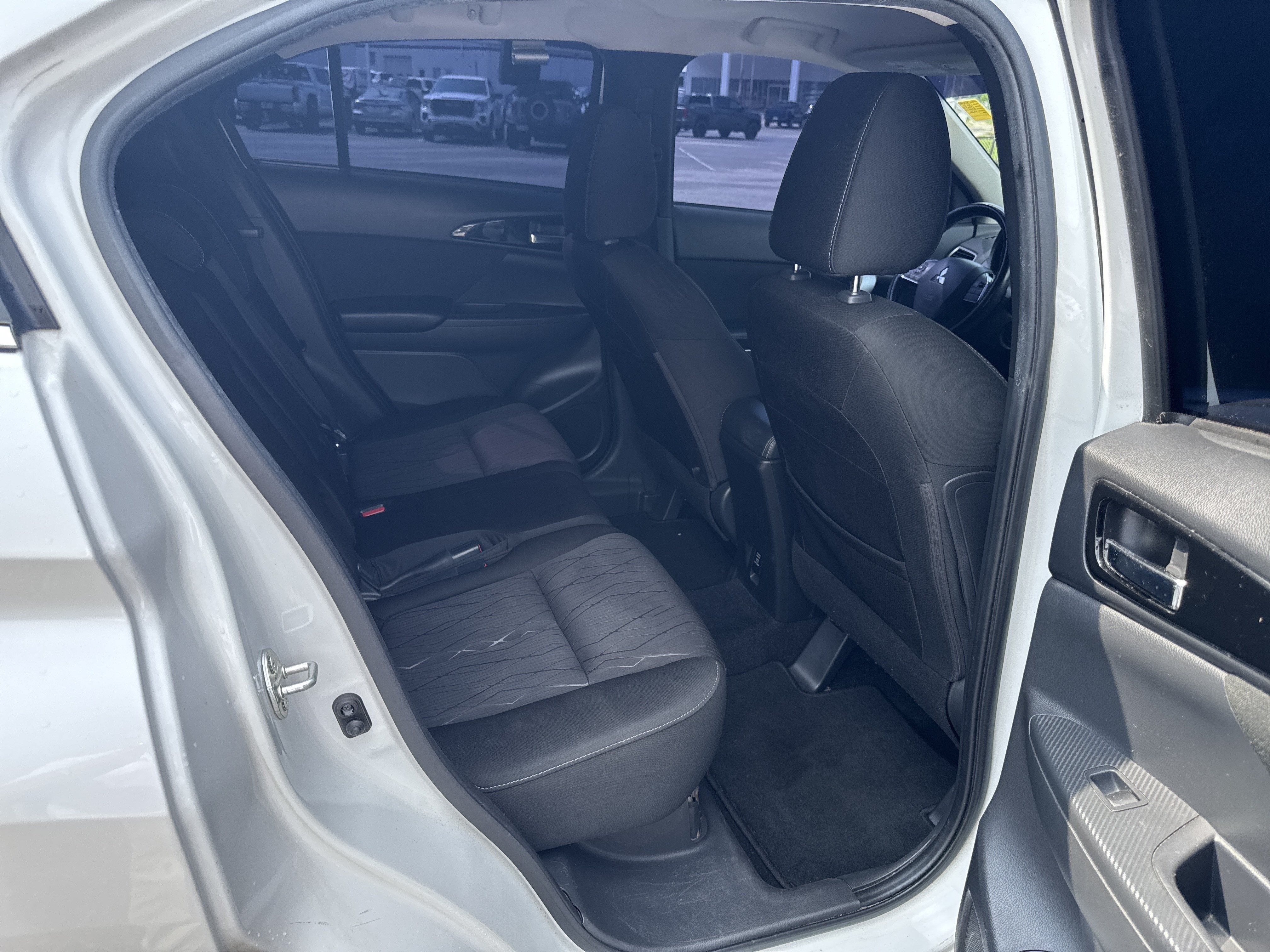 2020 Mitsubishi Eclipse Cross Base