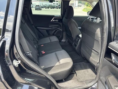 2023 Mitsubishi Outlander ES