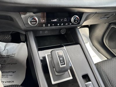 2023 Mitsubishi Outlander ES