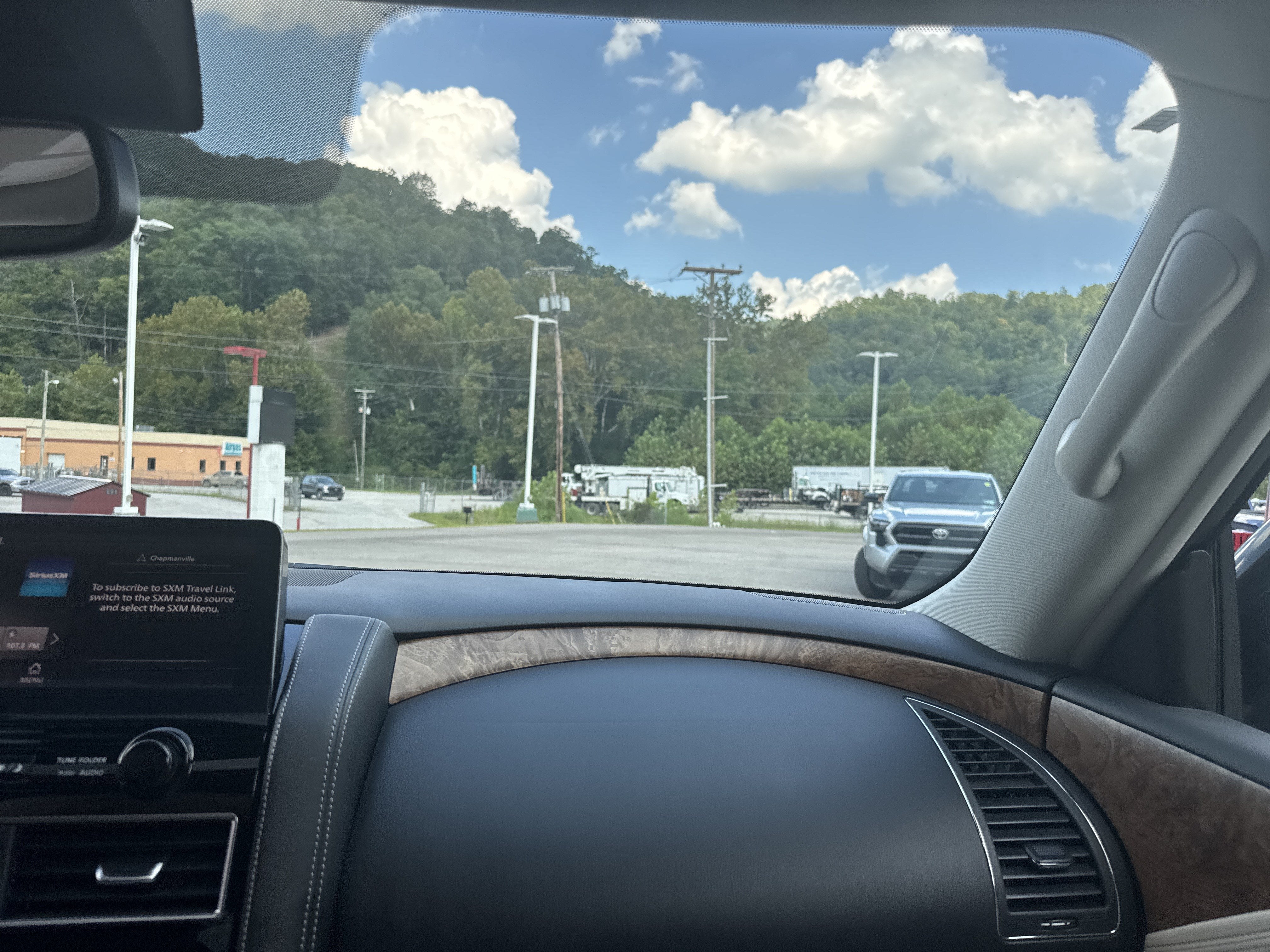 2022 Nissan Armada SL