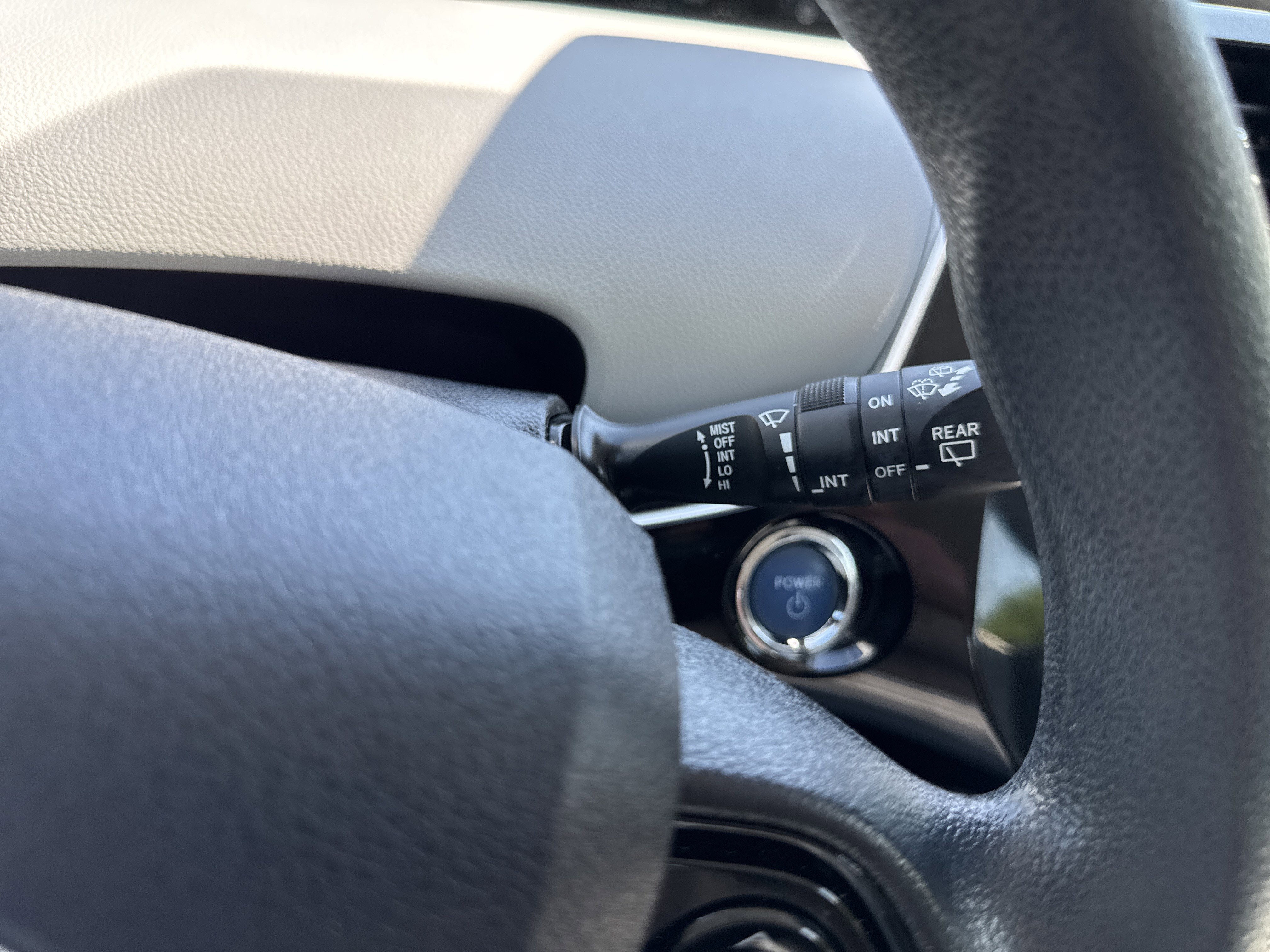 2021 Toyota Prius LE