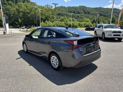 2021 Toyota Prius LE