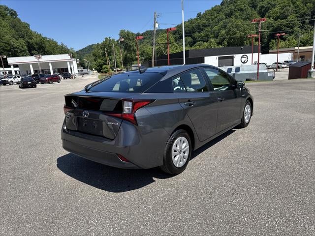 2021 Toyota Prius LE