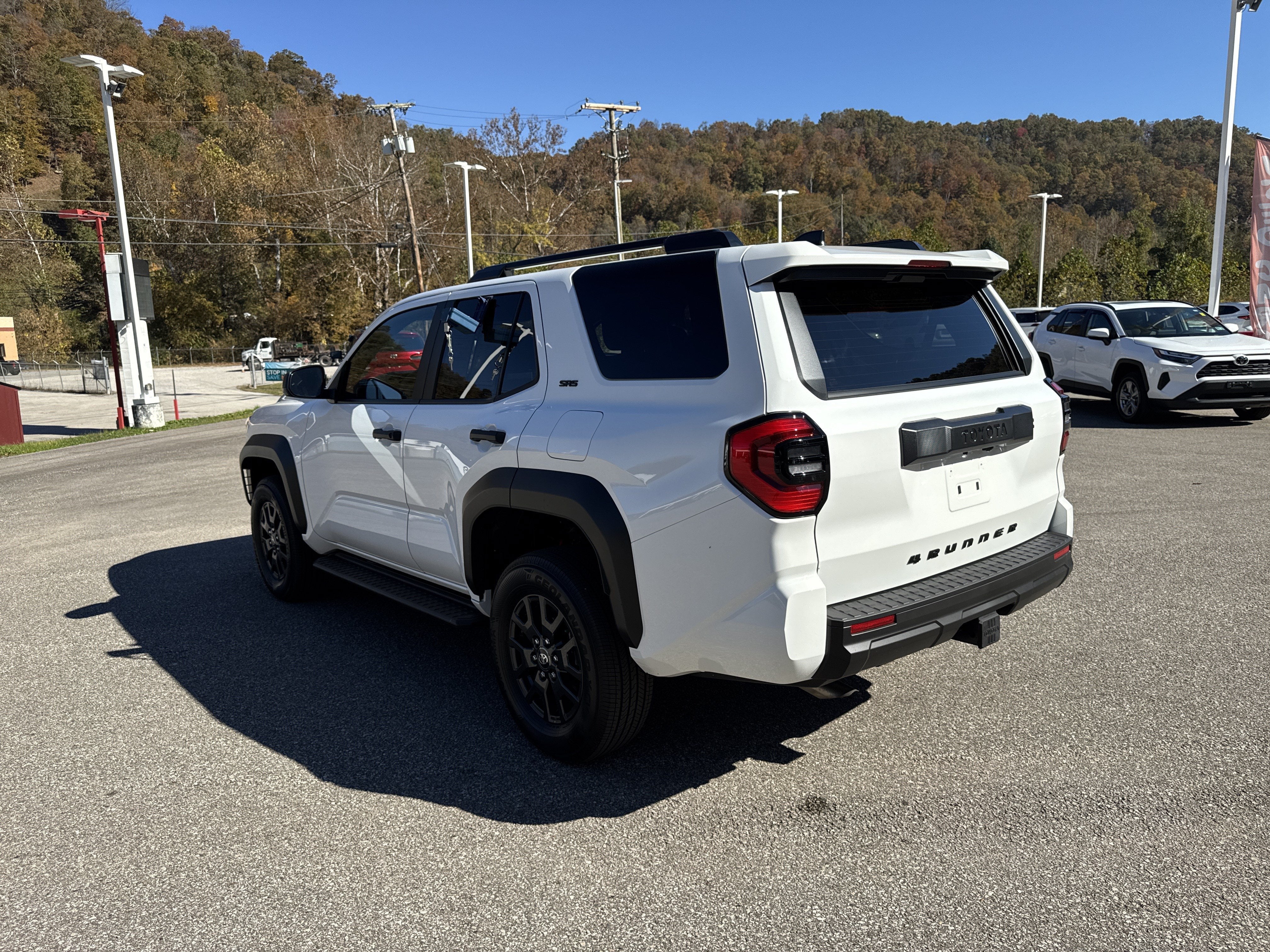 2026 Toyota 4Runner SR5